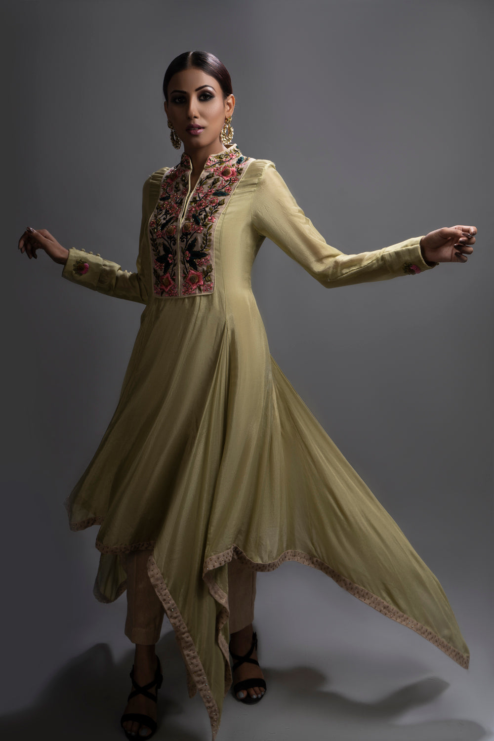 Riyadh Drape Tunic Paired With Jute Pants. - Auraya Fashion -  - #tag1# - #tag2# - #tag3# - #tag3#