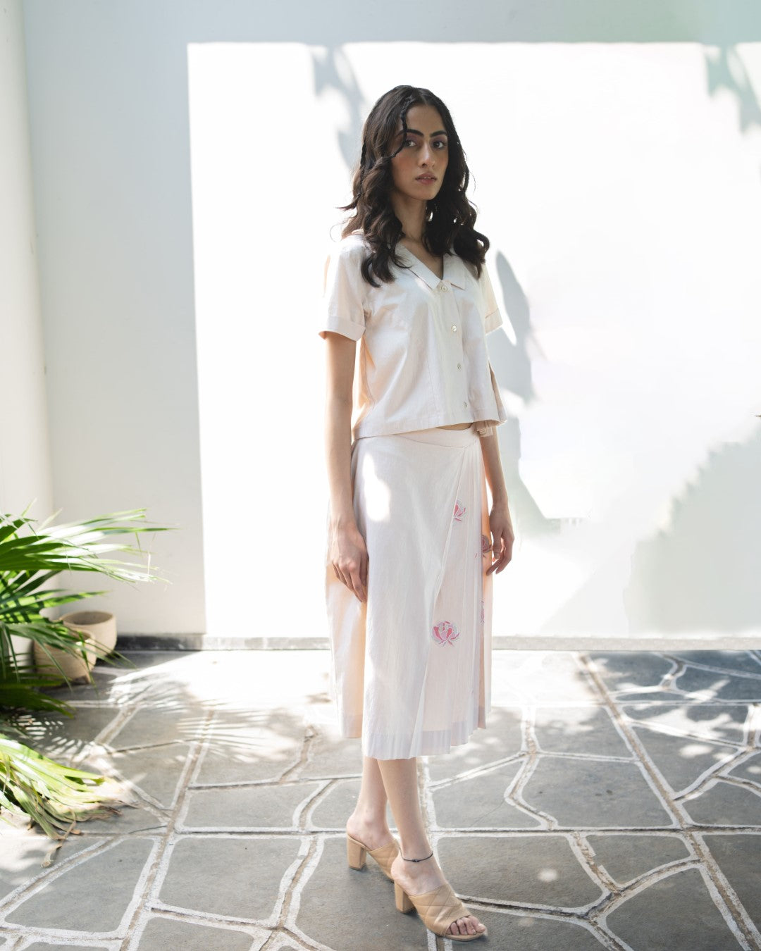 SUNKISSED BLOOMS Chic Pleated Skirt and Top Set for Romantic Getaways