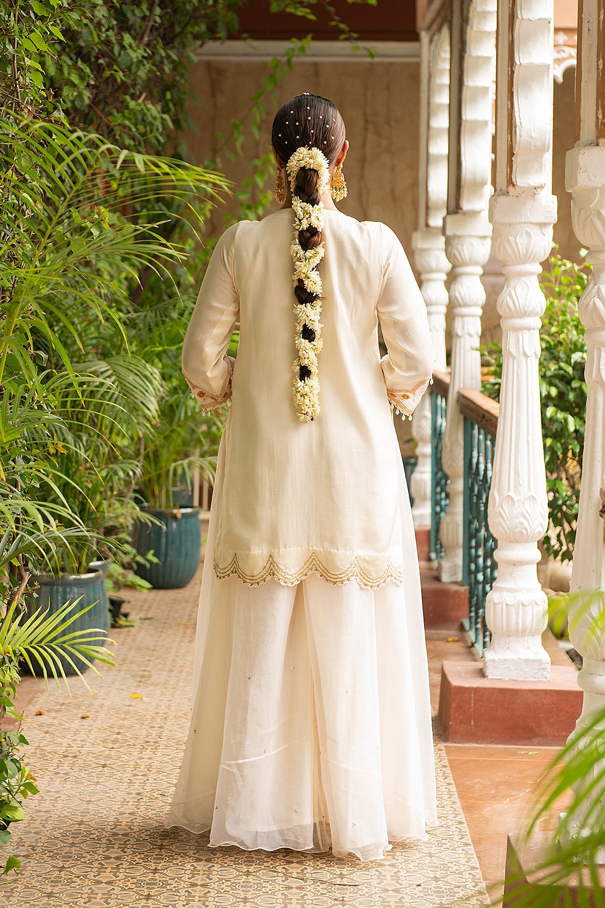 Ivory Floral Embroidered Silk Kurta Set with Organza Dupatta