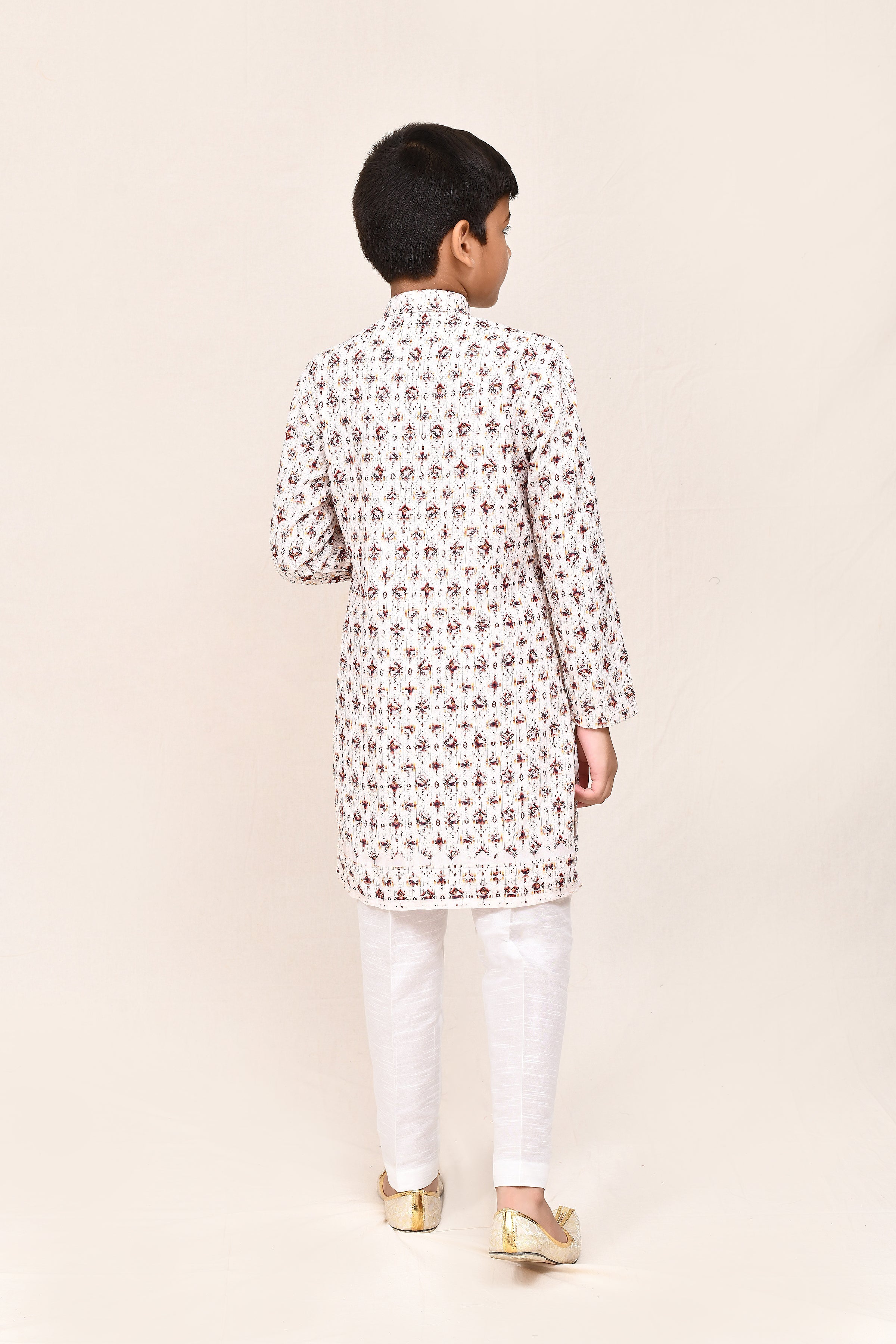 Kurta with straight fit pant