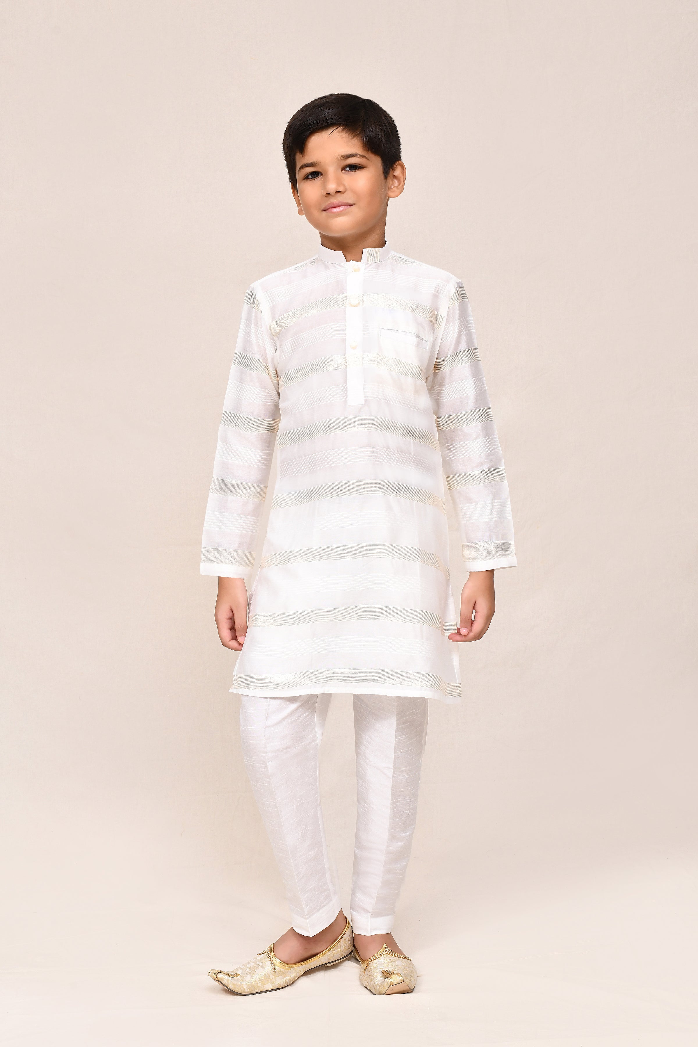Kurta with straight fit pant