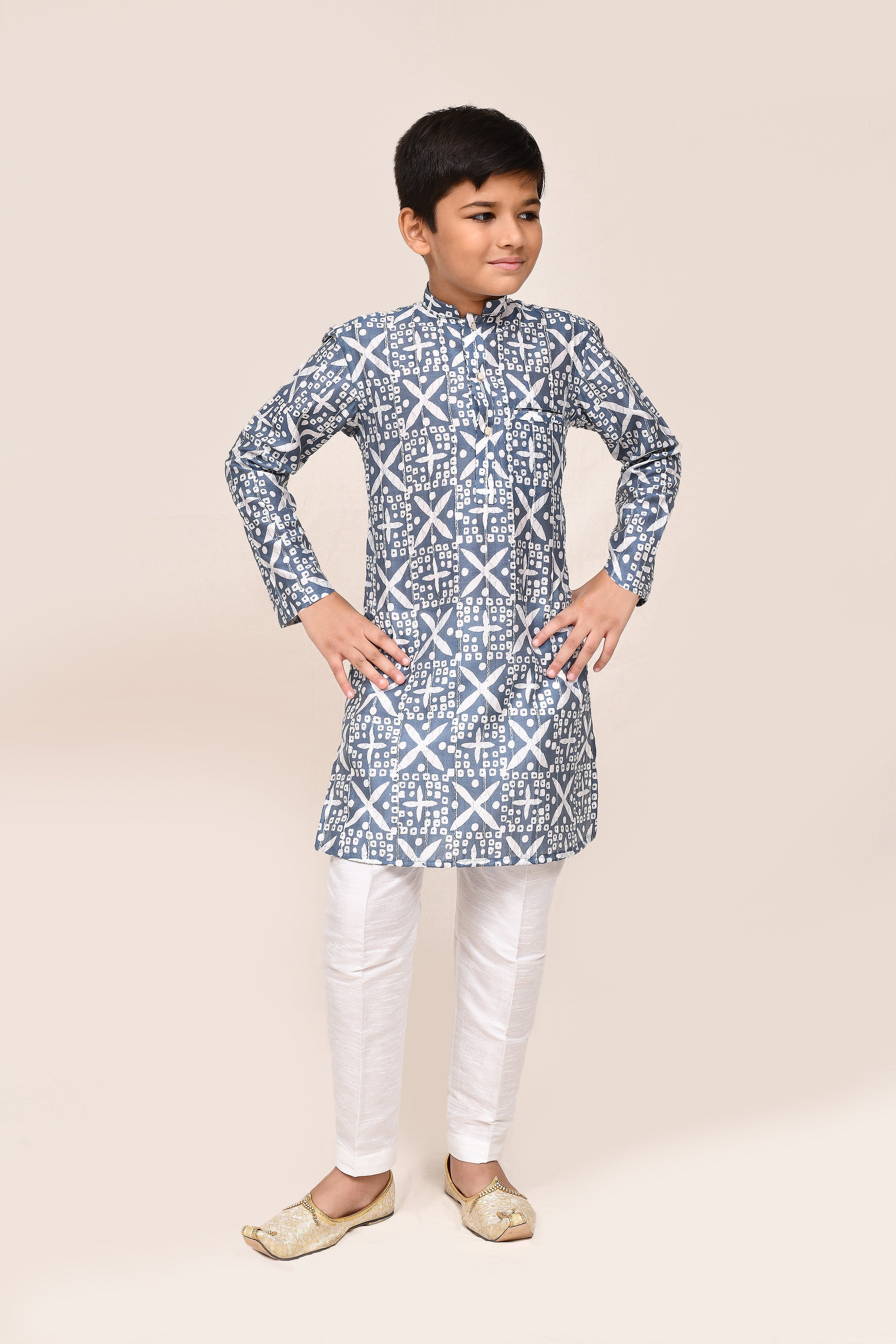 Kurta with straight fit pant