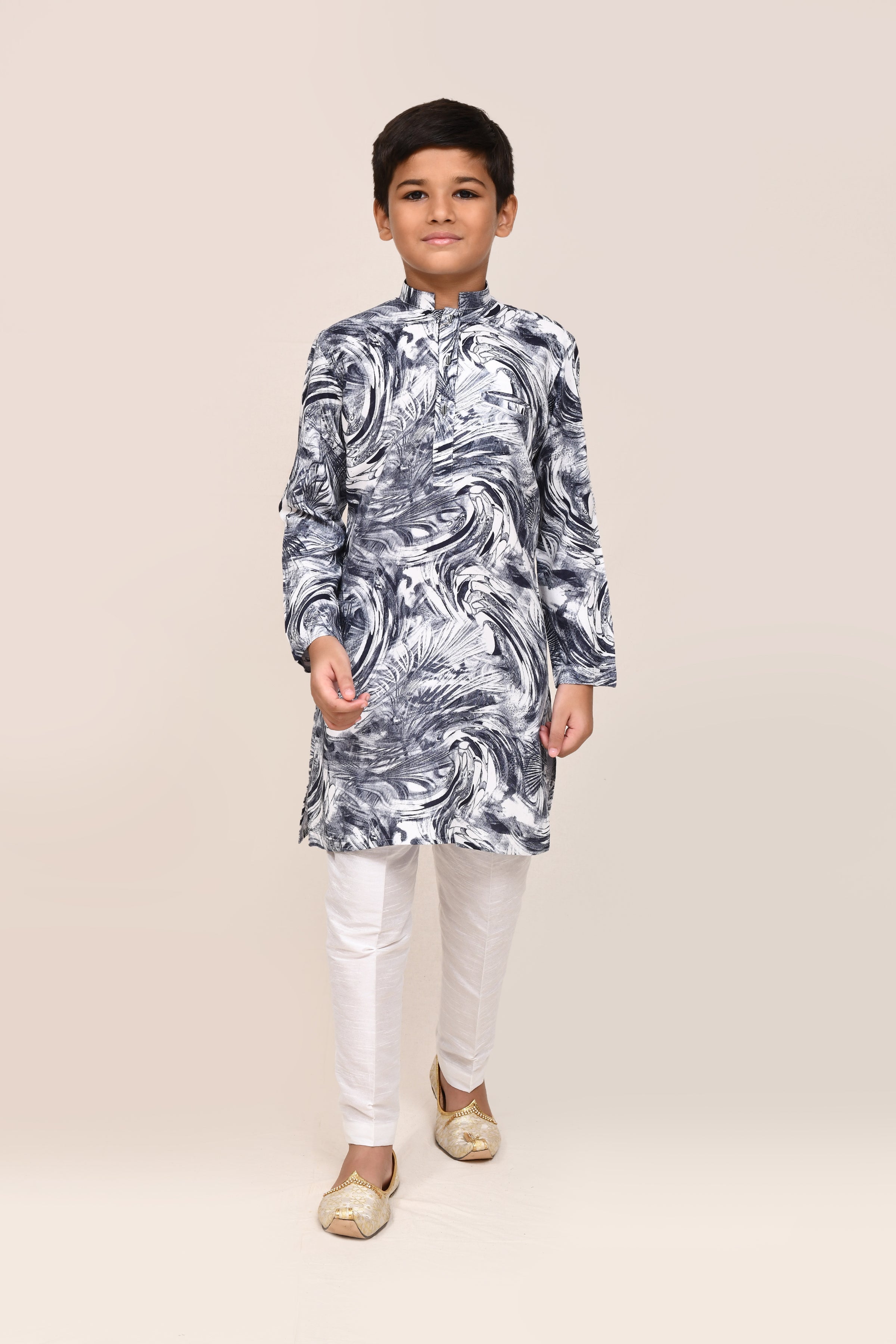 Kurta with straight fit pant