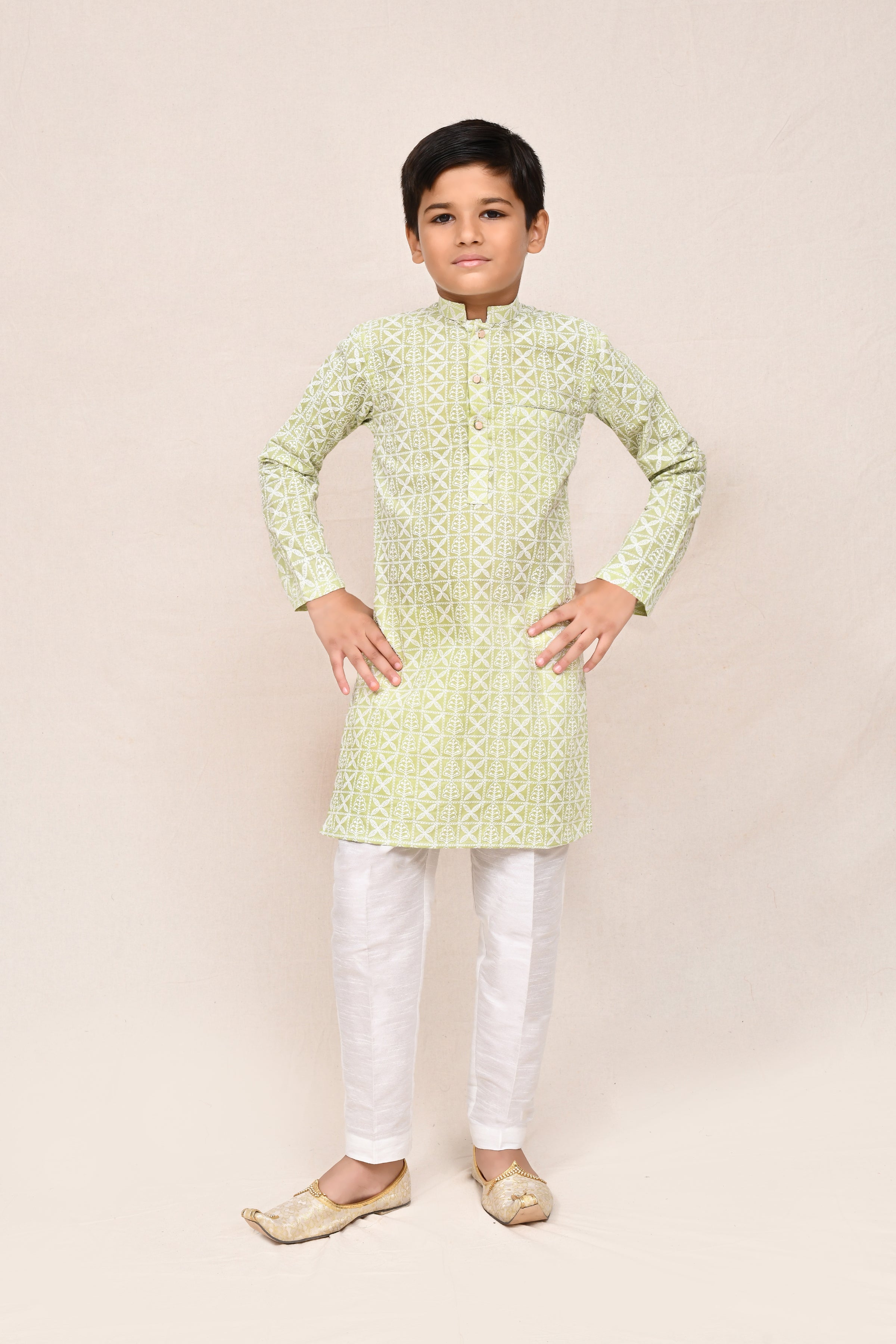 Kurta with straight fit pant