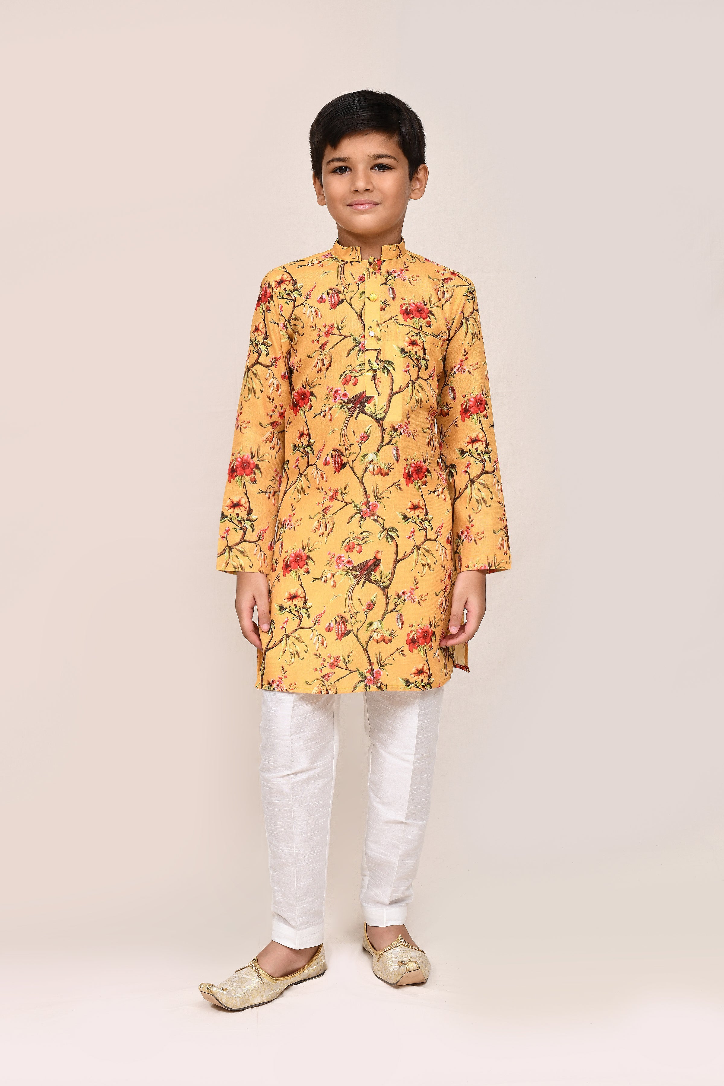 Kurta with straight fit pant
