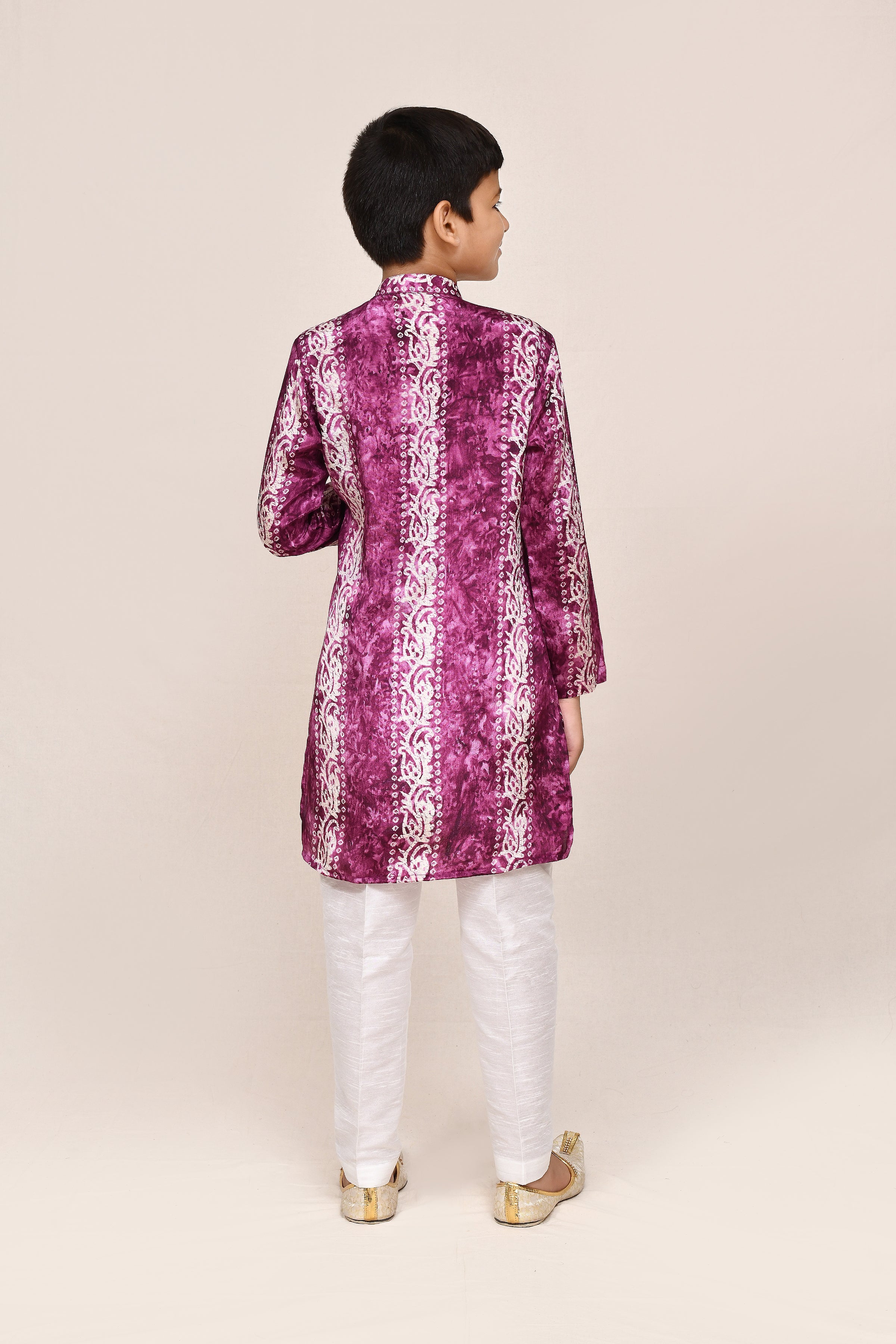 Kurta with straight fit pant