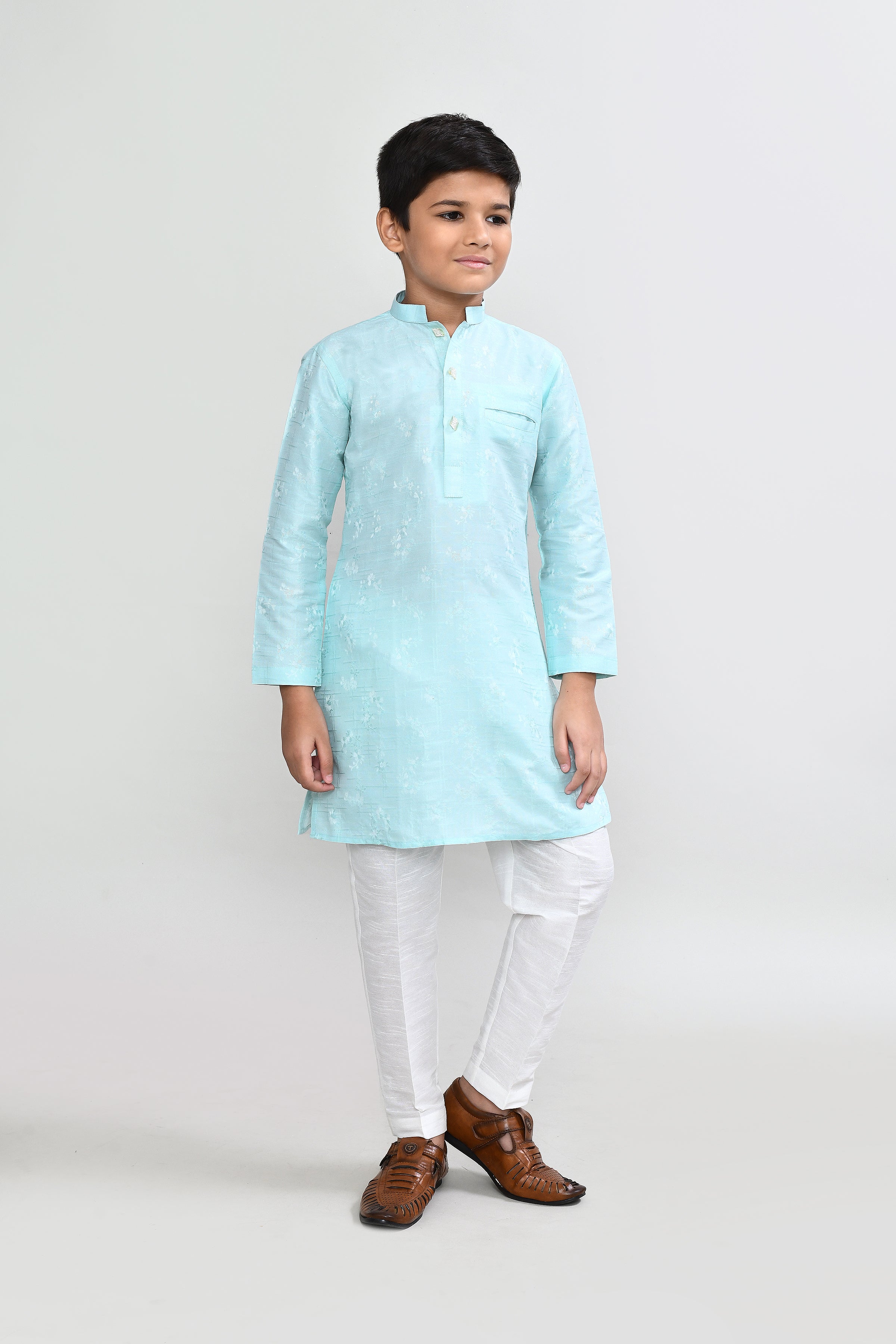 Kurta with straight fit pant