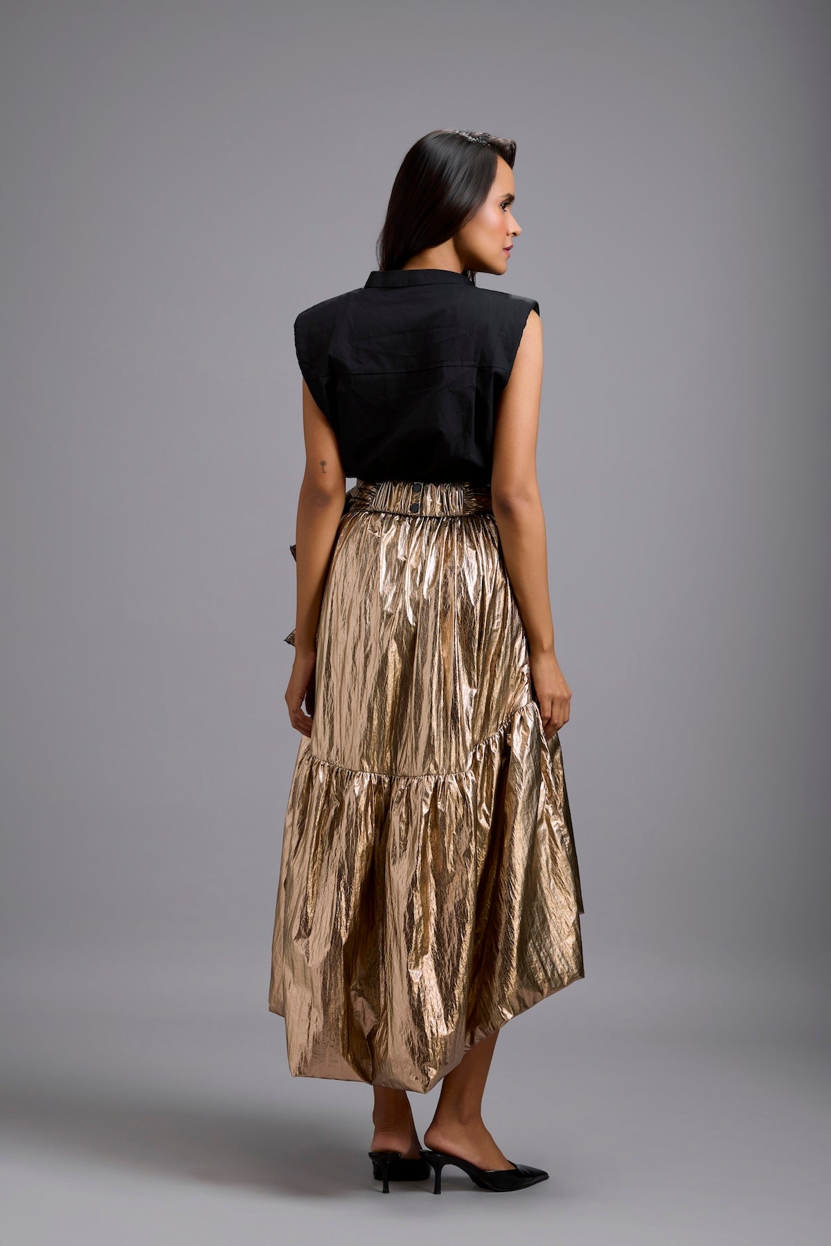 Sleeveless Shirt with Metallic Gold High-Low Skirt