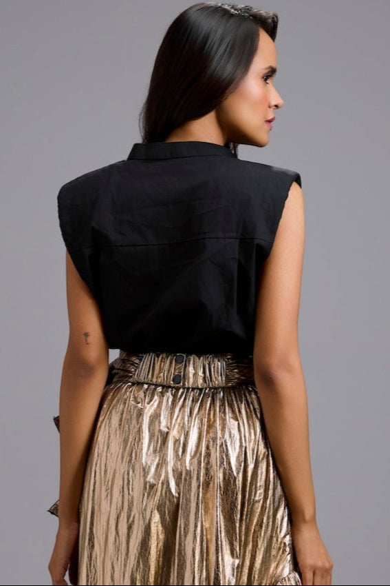 Sleeveless Black Shirt