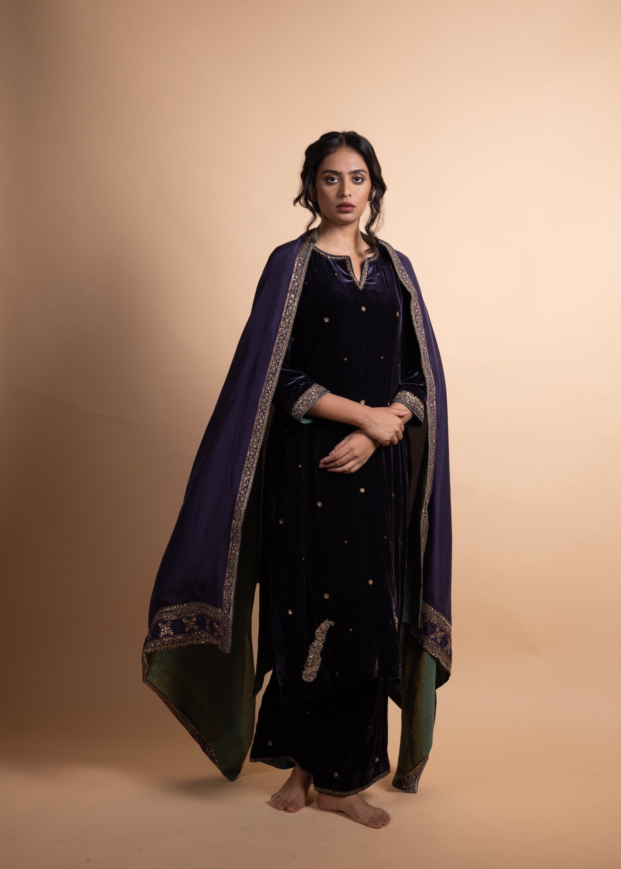 Mahira | Deep Purple Velvet Kurta Set with Ari-Zardozi Work