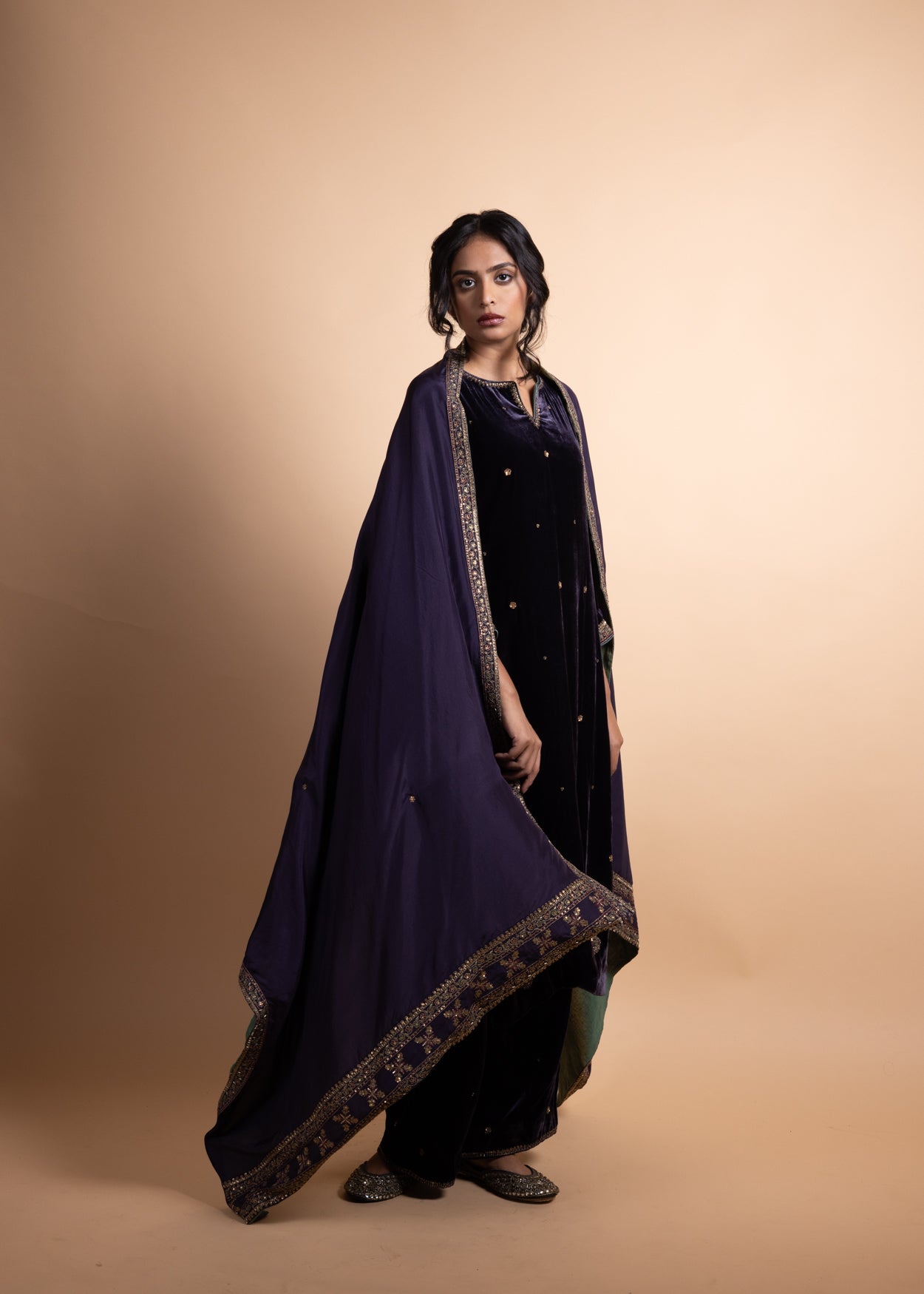 Mahira | Deep Purple Velvet Kurta Set with Ari-Zardozi Work