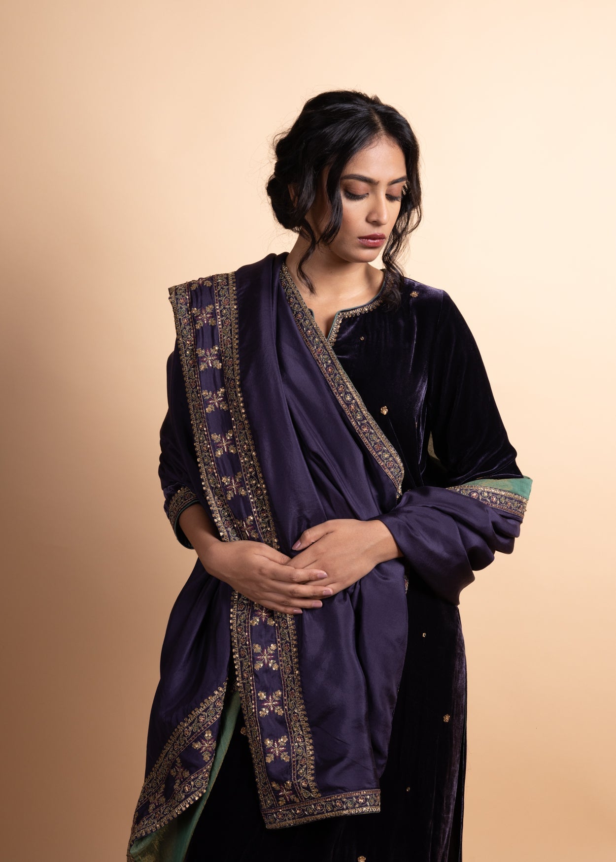 Mahira | Deep Purple Velvet Kurta Set with Ari-Zardozi Work
