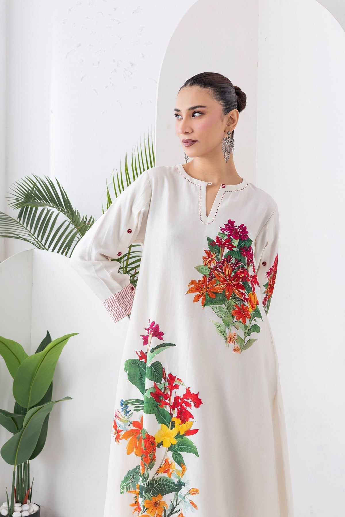 Ivory Silk Chanderi Tunic With Artistic Floral Placement Prints Set (2 PCS)