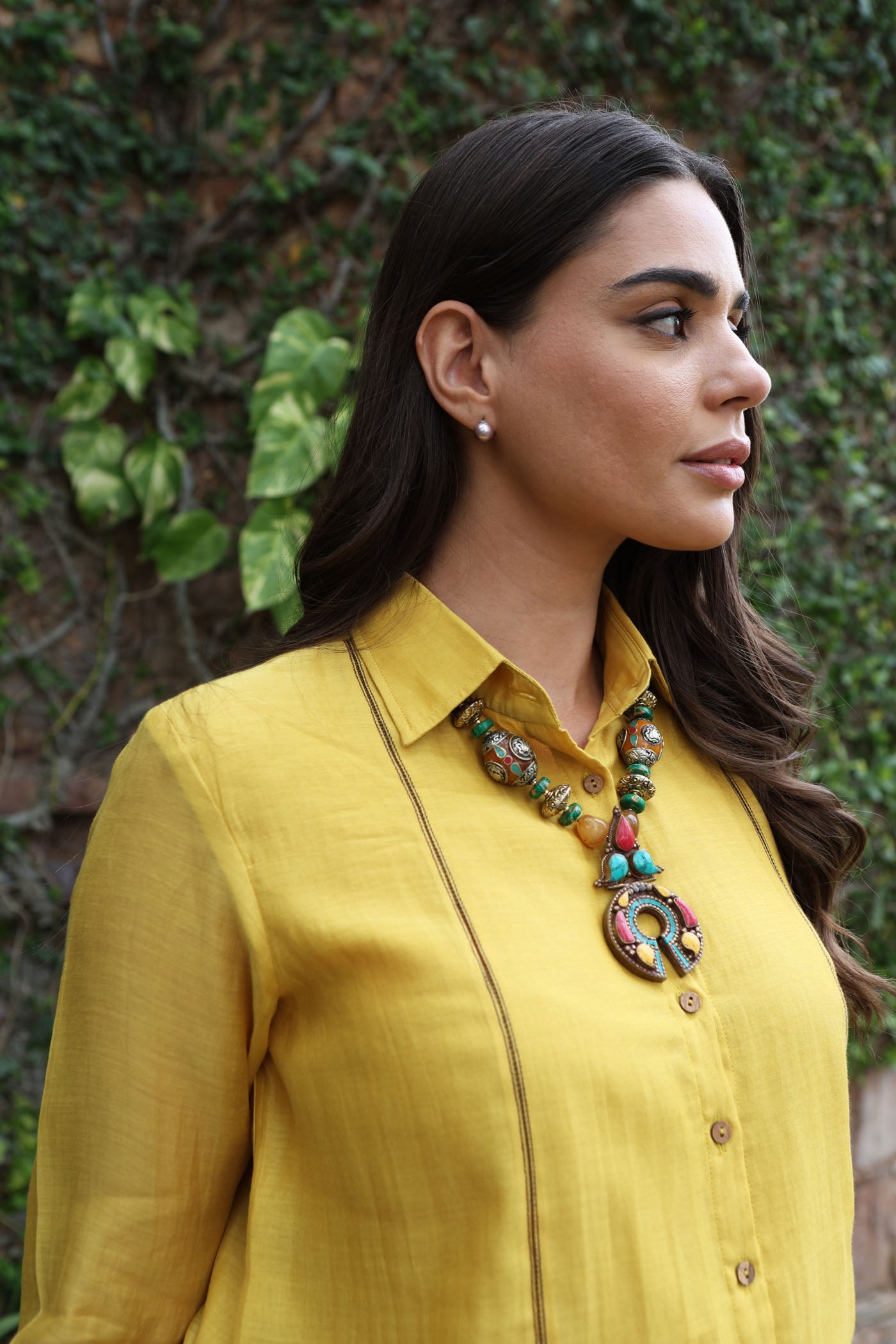 Dssty-Lime Pure Silk-Cotton Front-Open Collared Short-Blouse With Ruched Cuffs