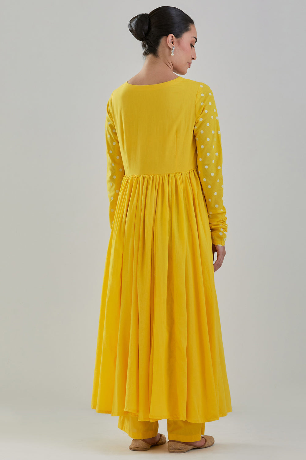 Handwoven Chanderi Anarkali Set In Yellow