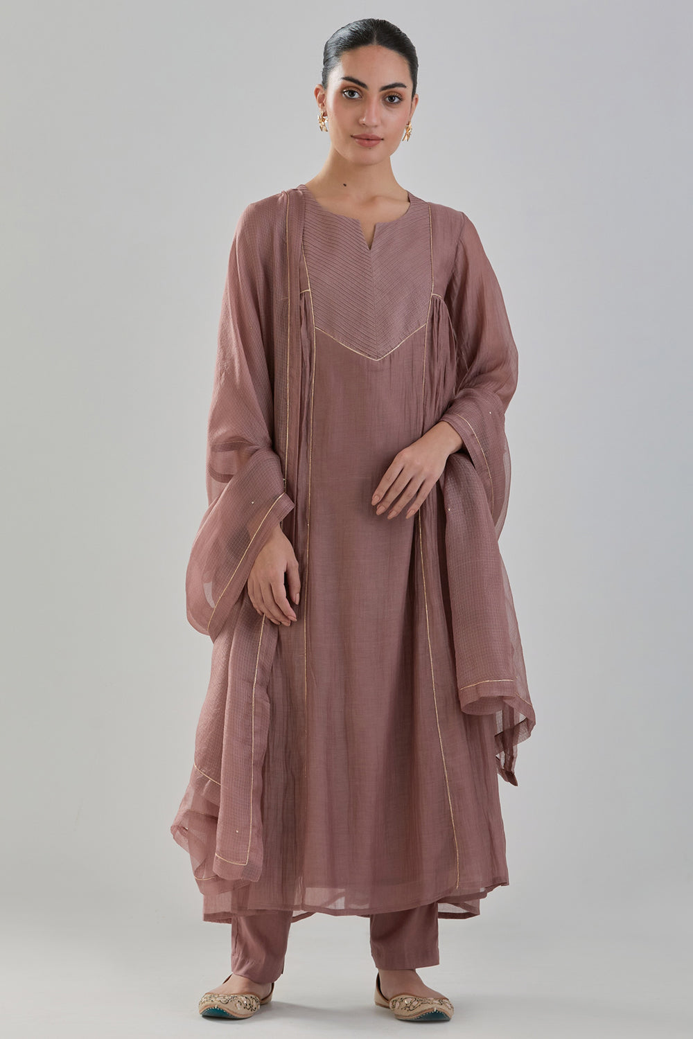 Handwoven Chanderi Kurta Set In Brown