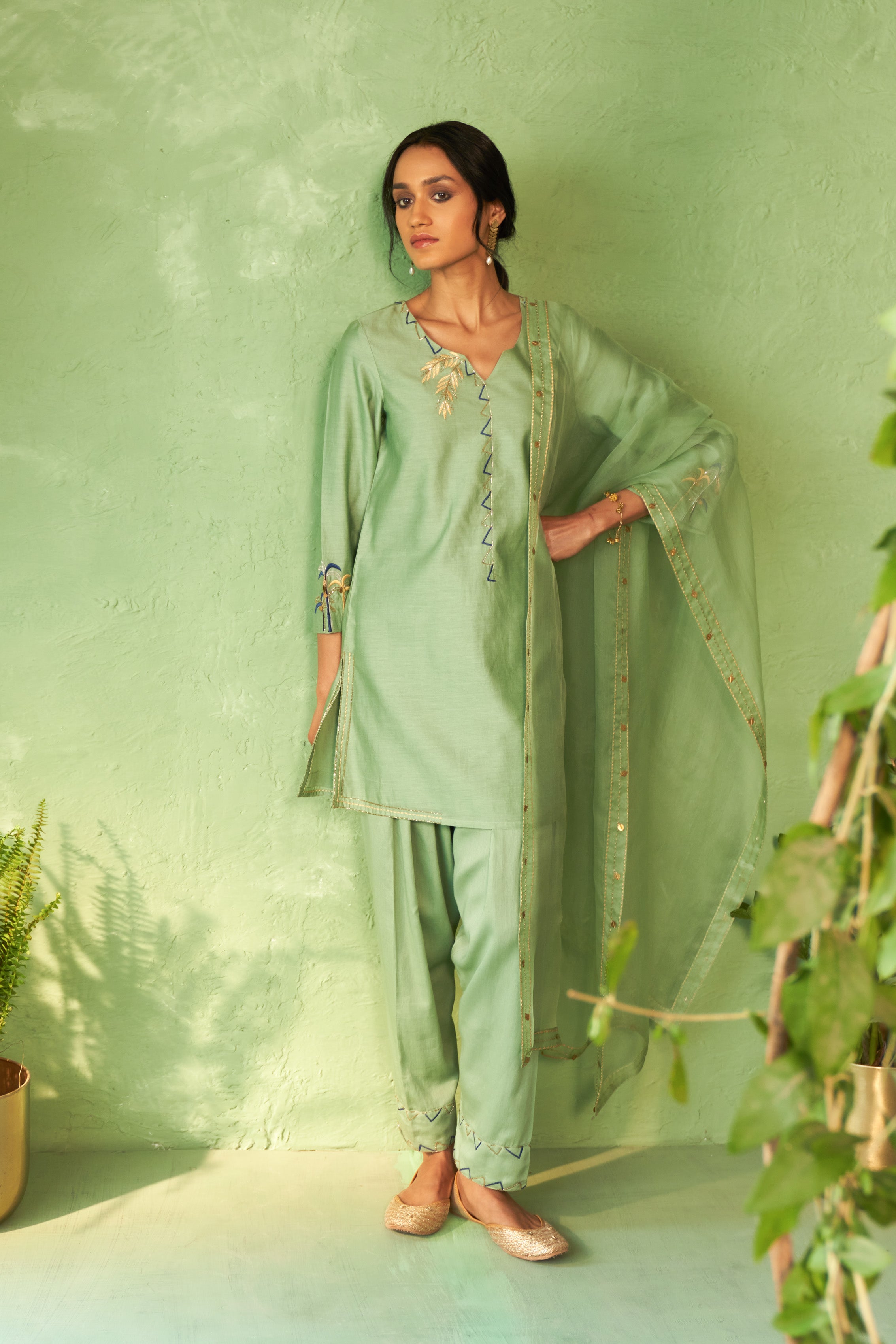 Tea Green Short Kurta Set