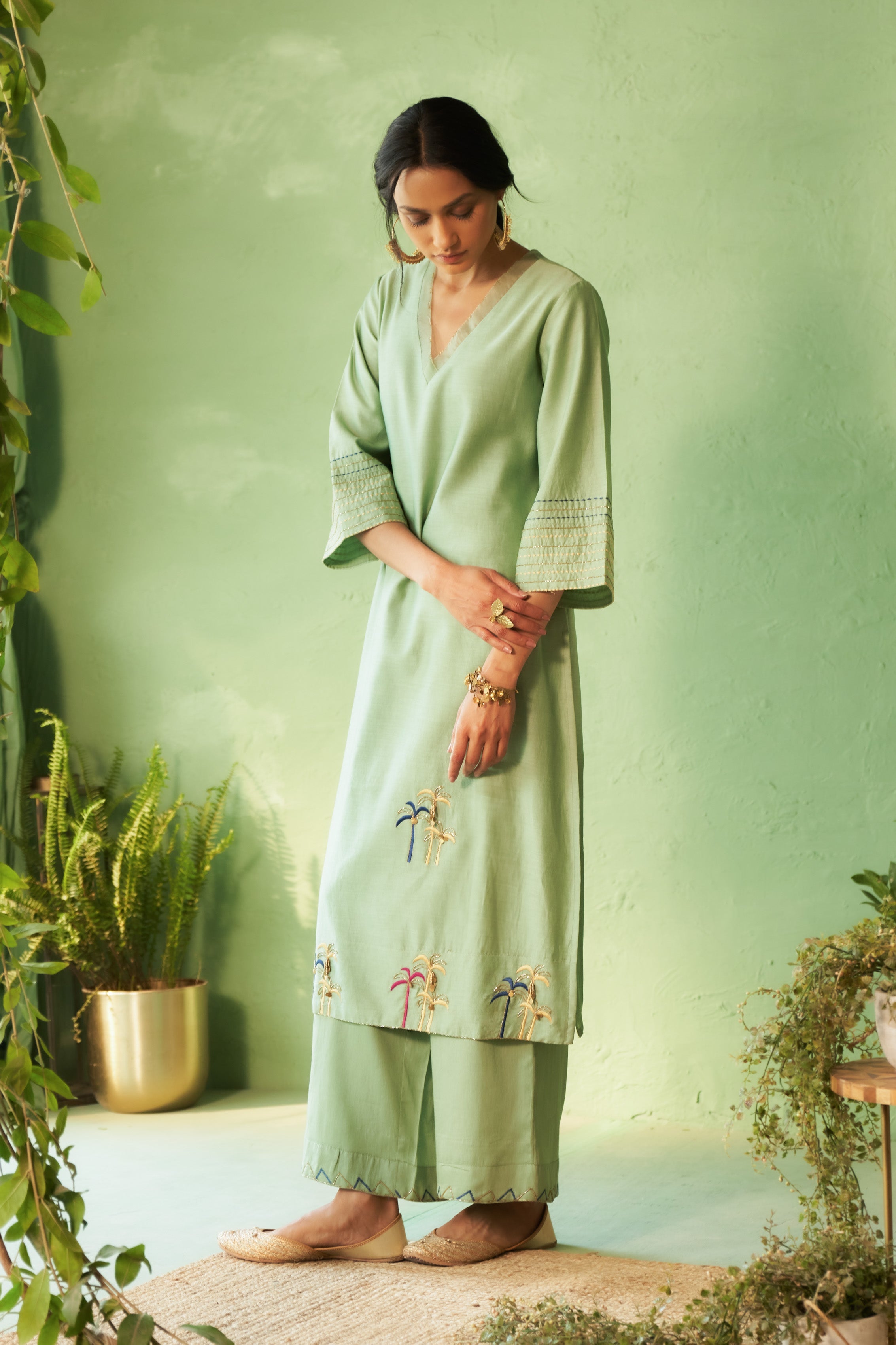 Kinaara Kurta Set