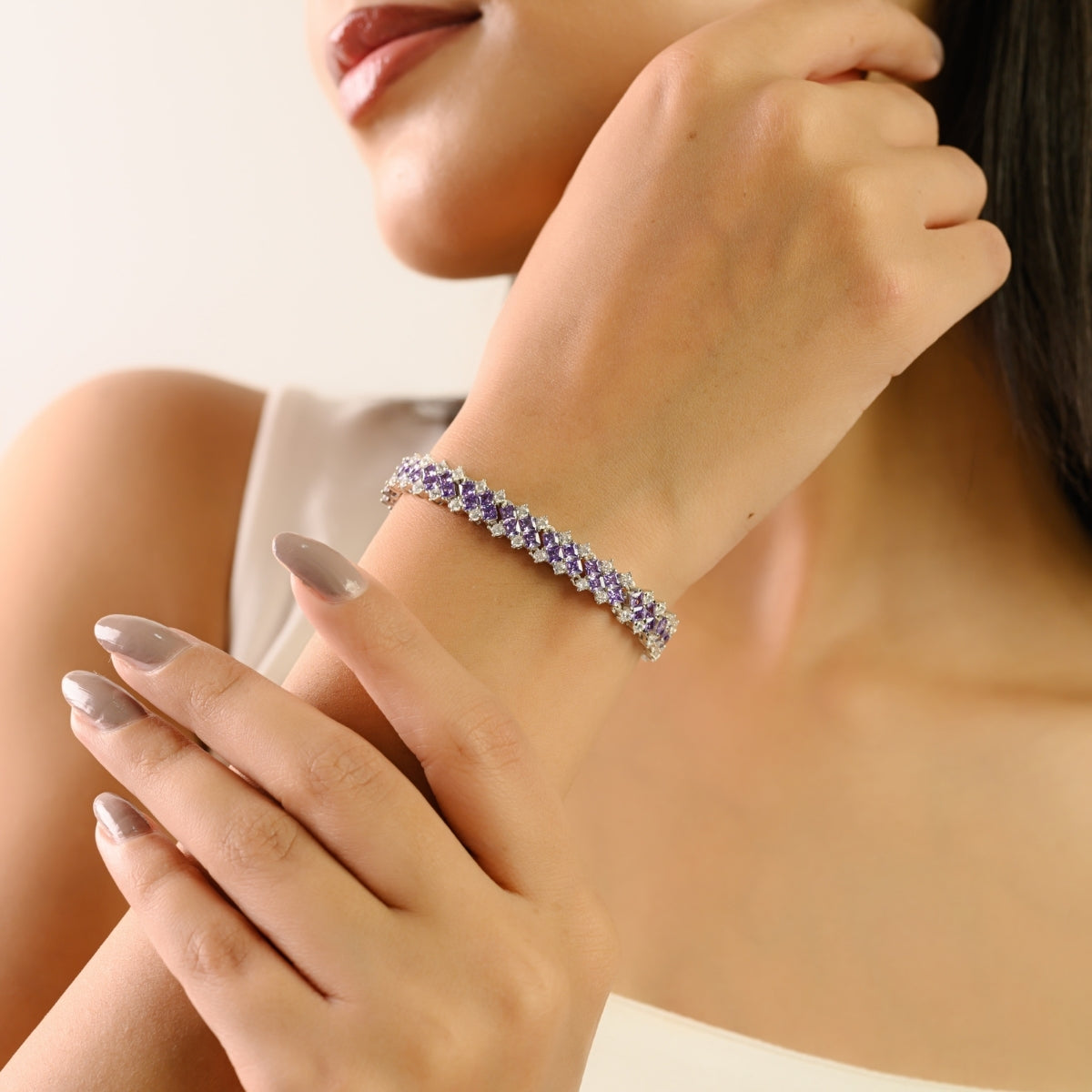 925 Sterling Silver Brilliant Round White and Purple CZ Tennis Bracelet