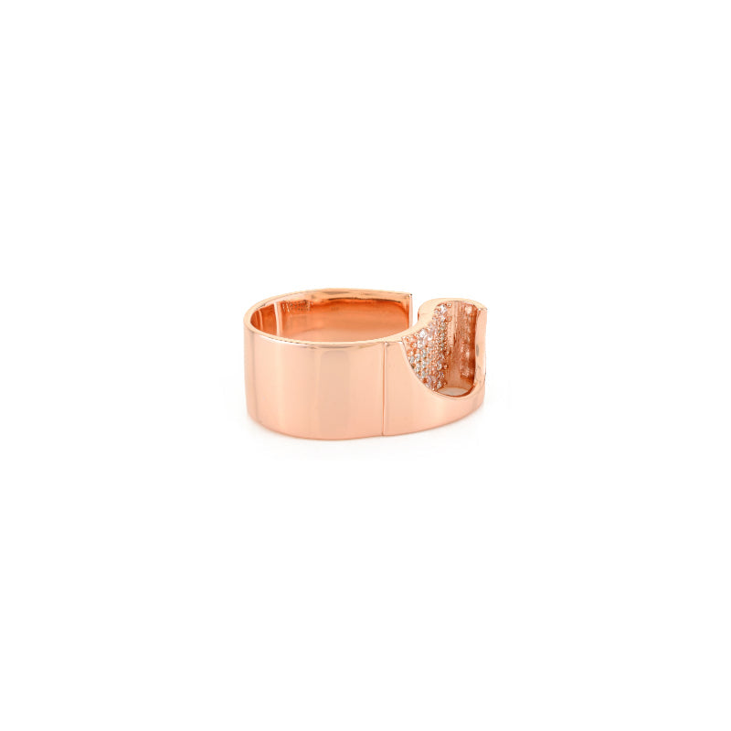 18k Rose Gold Chunky Stylish Silver Ring for Bold Look White CZ Studded