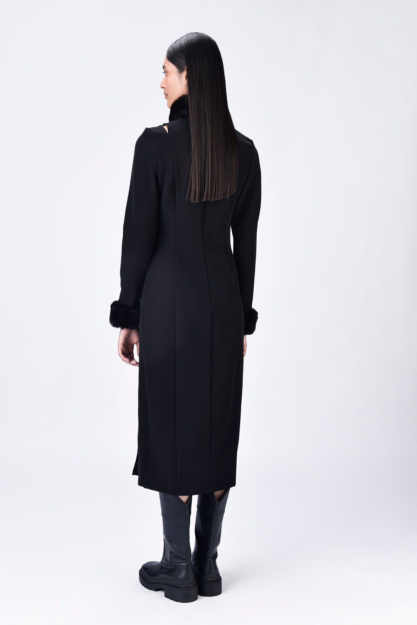 Faux Fur Collar Slim Fit Dress