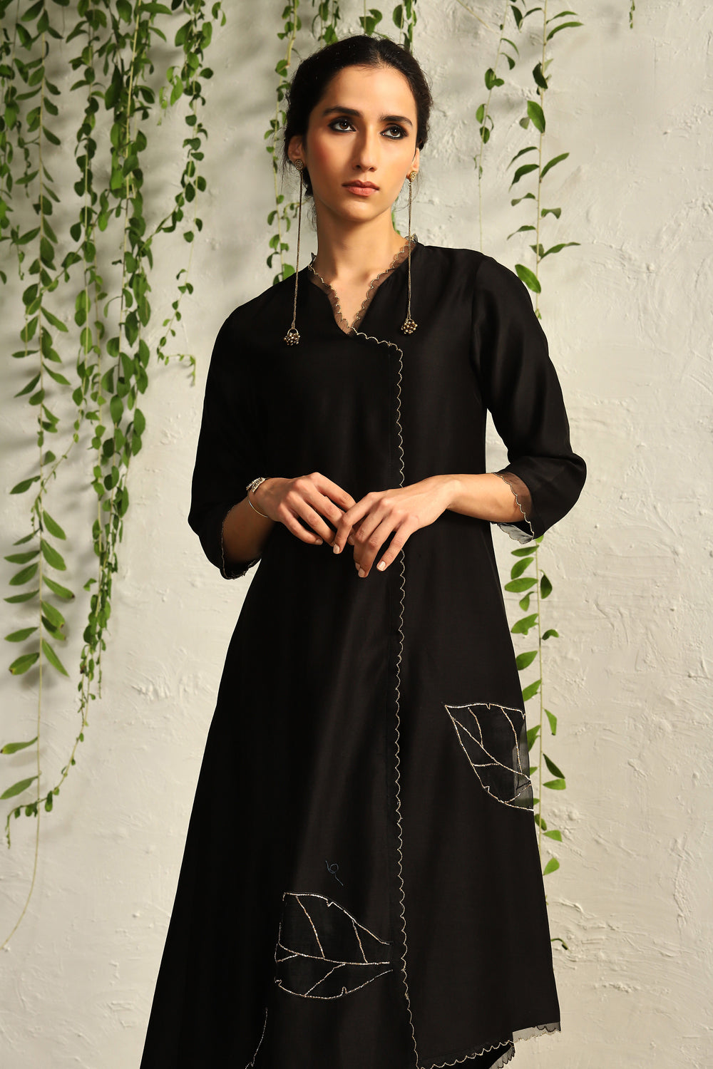 Black Chanderi Asymmetrical Kurta Set- Set Of 3