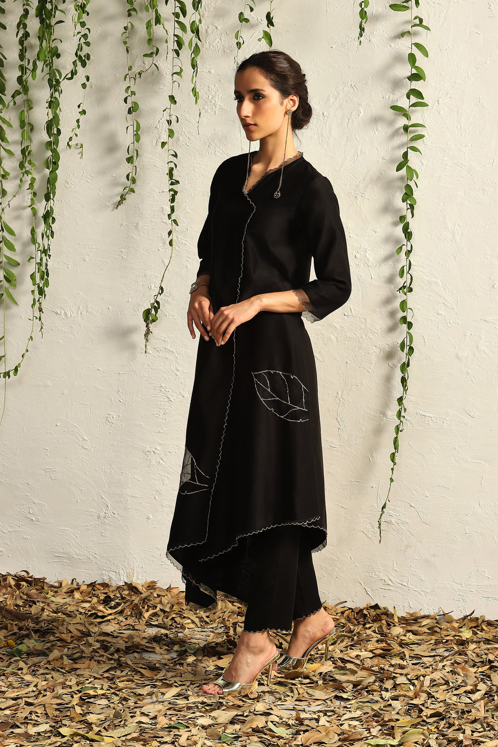 Black Chanderi Asymmetrical Kurta Set- Set Of 3