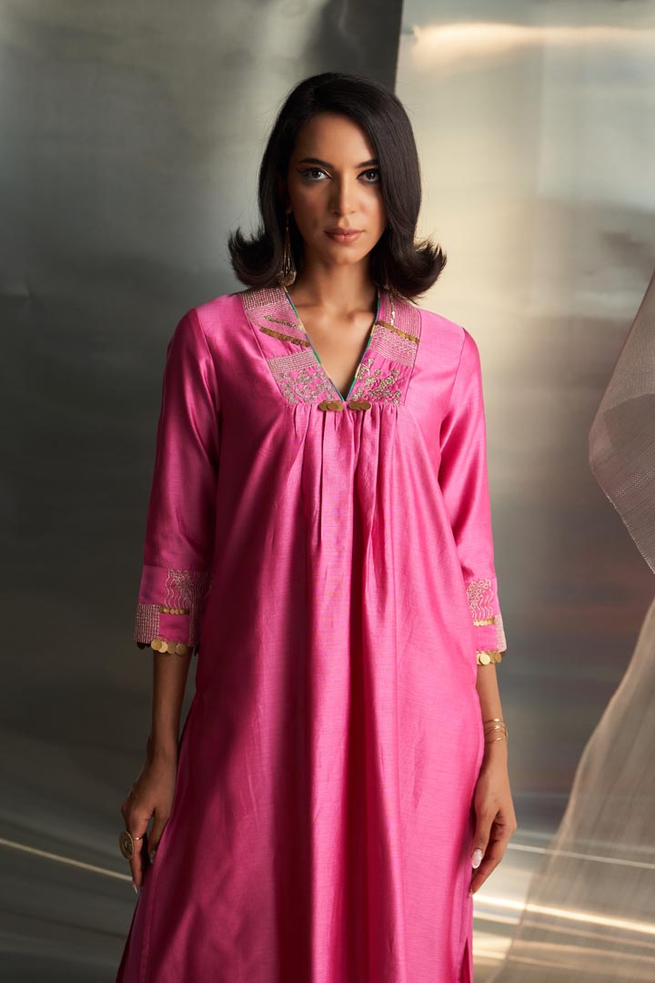 Image of Bloom Pink V-Neck Kurta Set