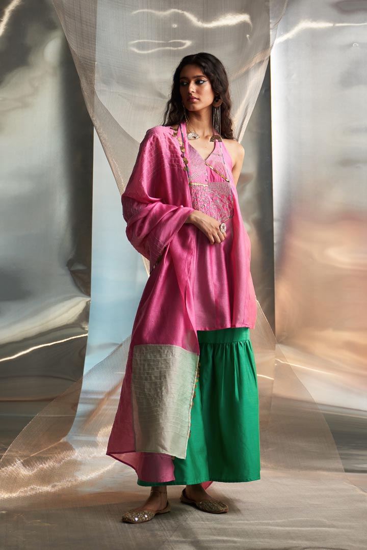 Image of Mis'r Sleeveless Embroidered Sharara Set