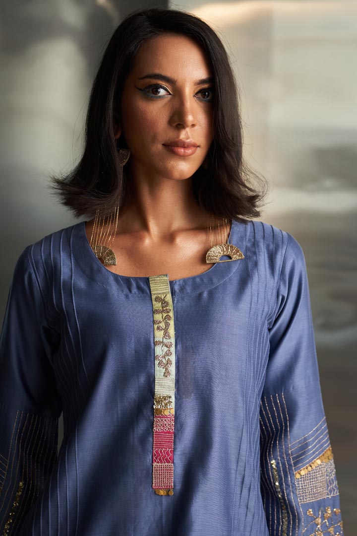 Image of Mis'r Embroidered Flared Sleeve Kurta Set