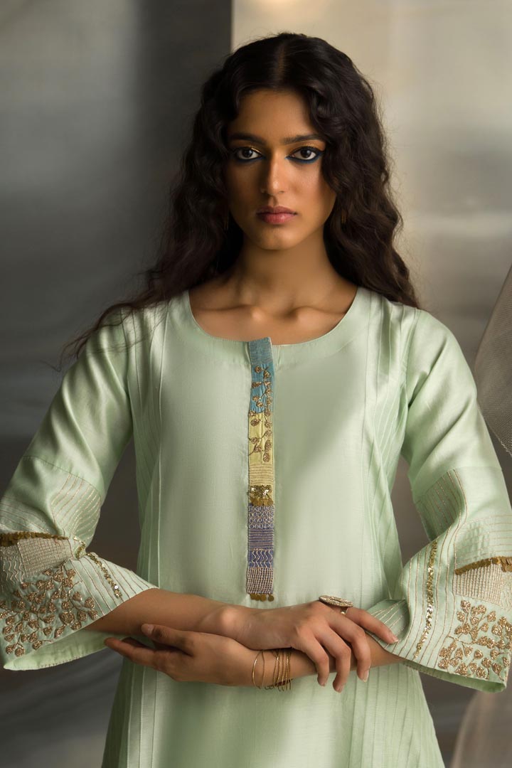 Image of Mis'r Embroidered Flared Sleeve Kurta Set