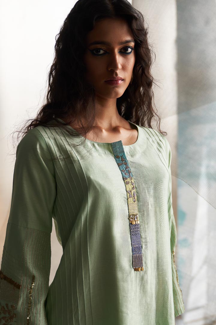 Image of Mis'r Embroidered Flared Sleeve Kurta Set