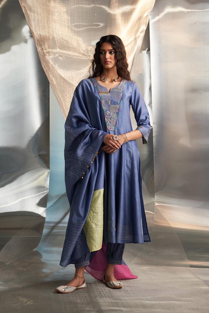 Image of Mis'r Embroidered Flared Kurta Set