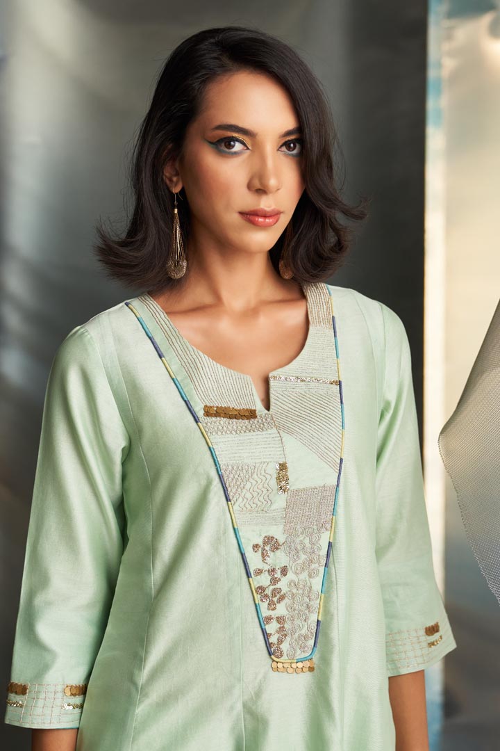 Image of Mis'r Embroidered Flared Kurta Set