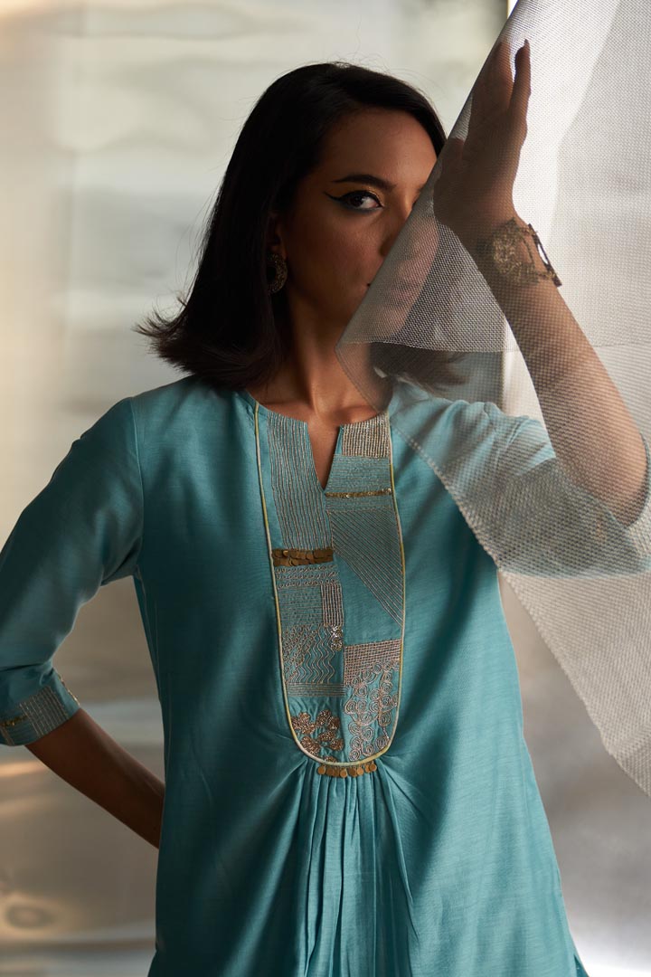 Image of Mis'r Embroidered Gathered Kurta Set