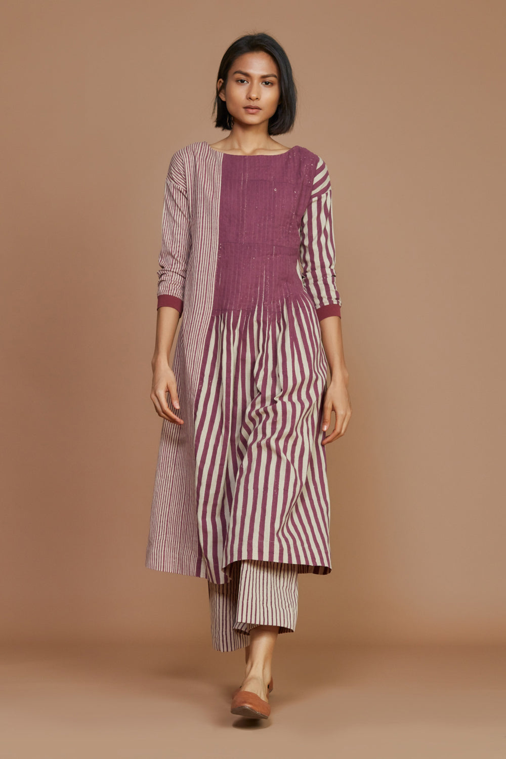 Ivory With Mauve Striped Pleated Dress - Auraya Fashion -  - #tag1# - #tag2# - #tag3# - #tag3#