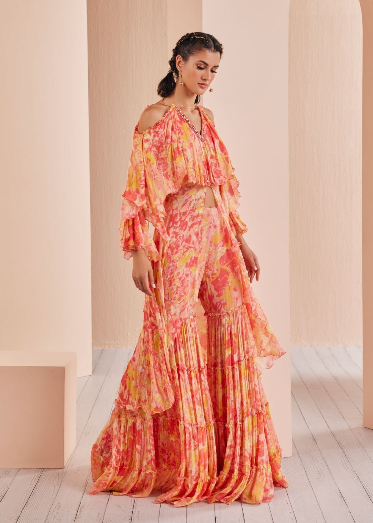 Red Pansy Daisy Chiffon Butterfly Kurta Set