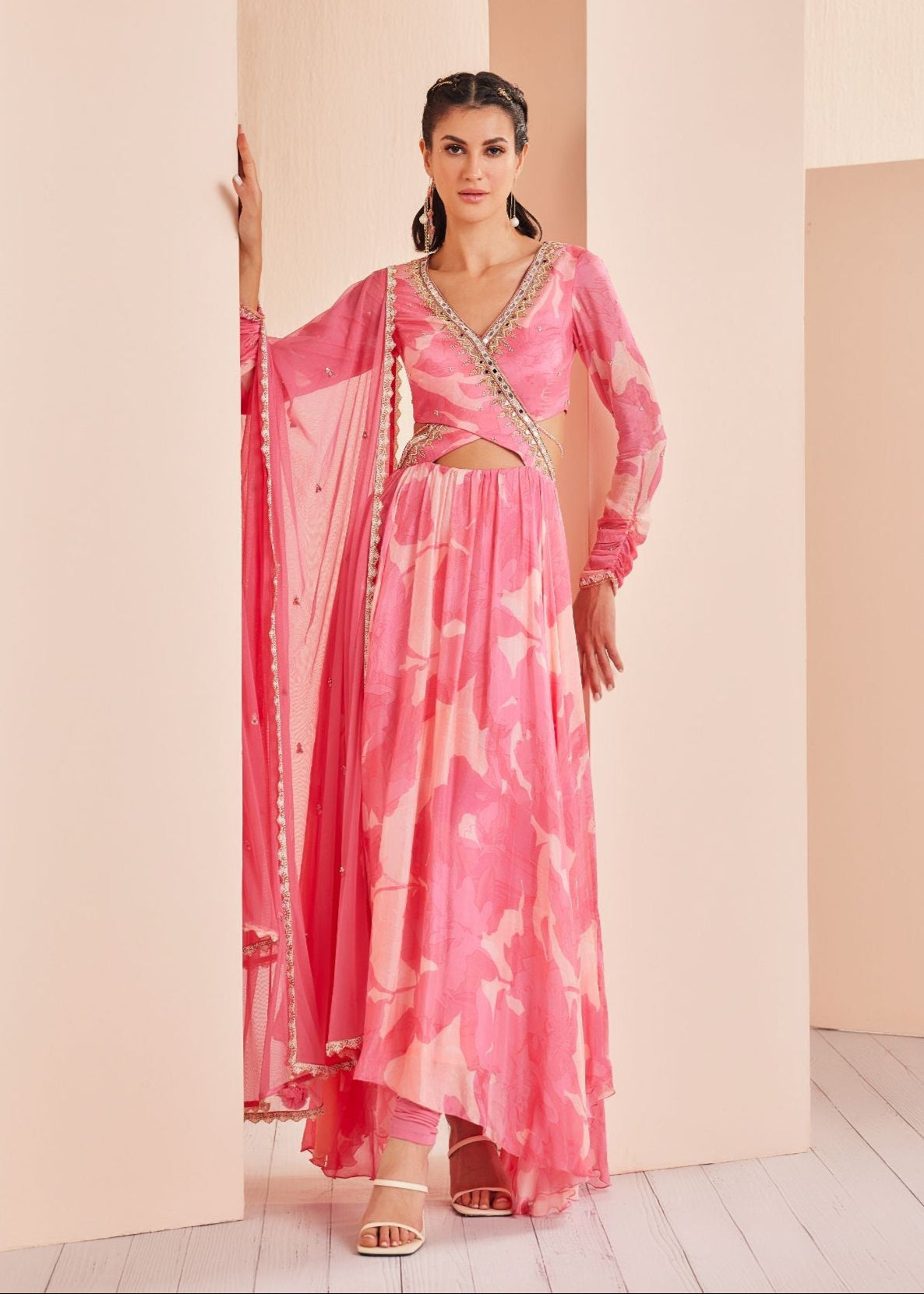 Hand Embroidered Cutout Anarkali Set