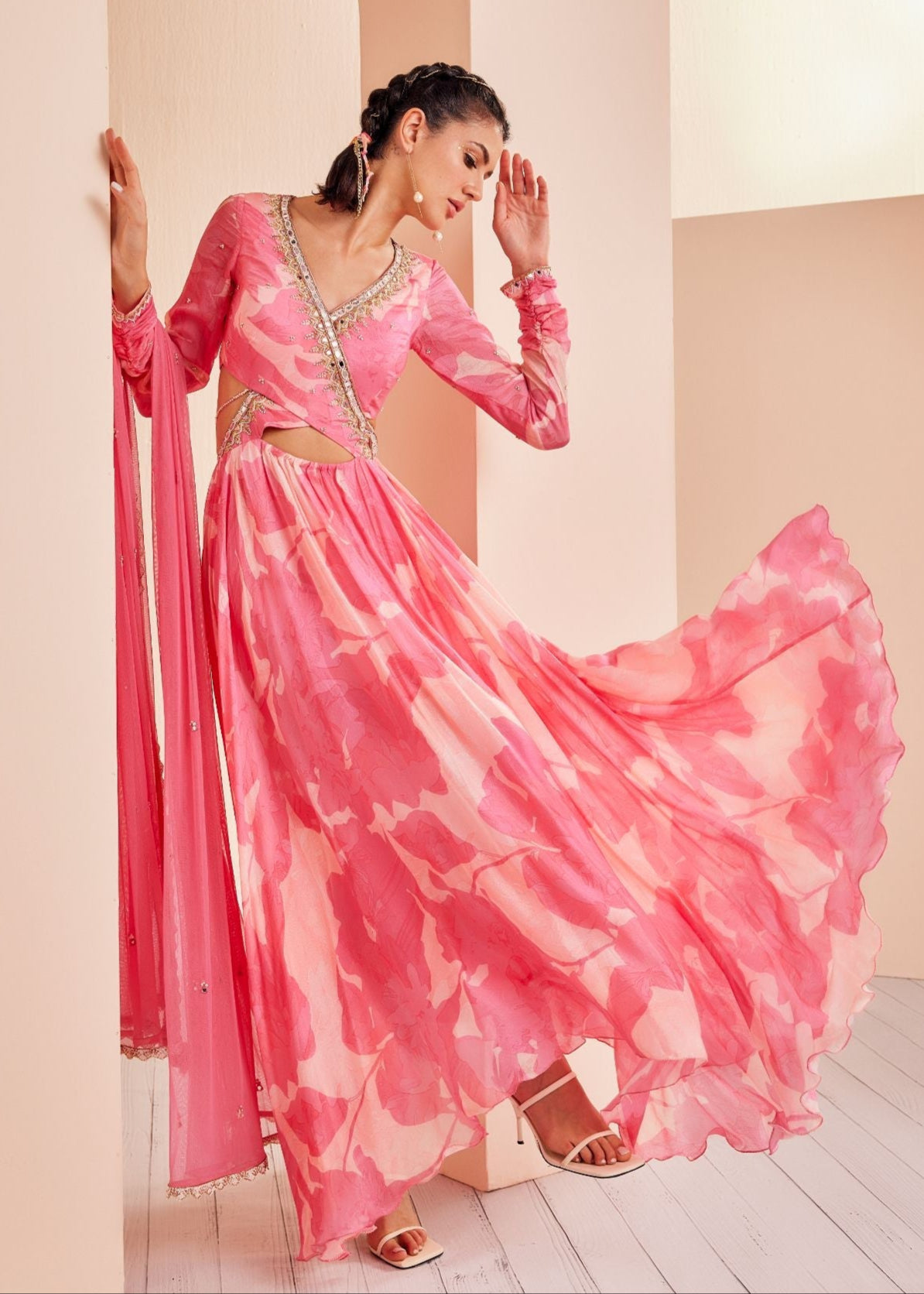 Hand Embroidered Cutout Anarkali Set
