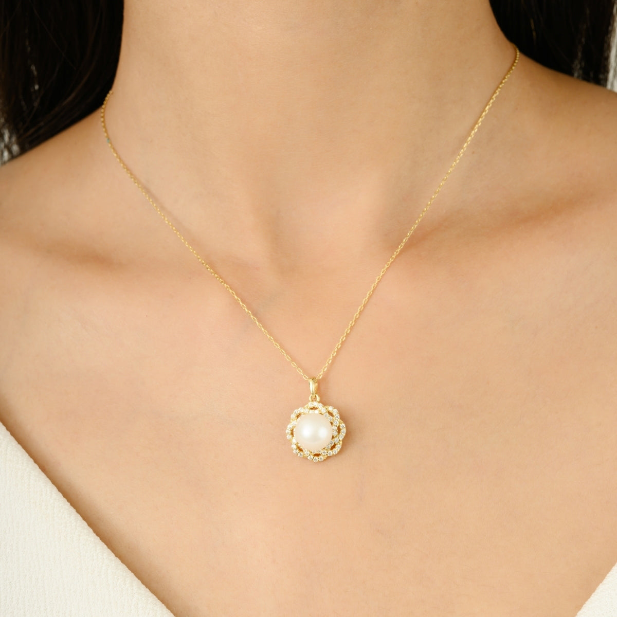 Pearl Drop Necklace in Yellow Gold Finish