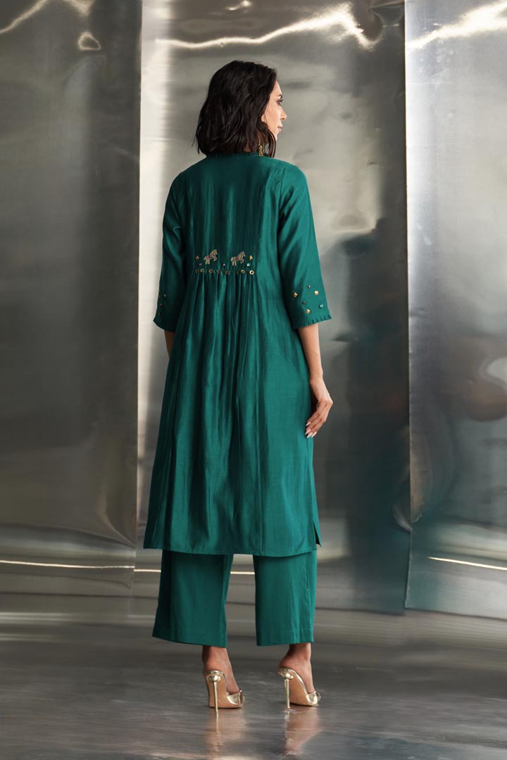 Image of Emerald Green Chanderi Pleated Neck Kurta