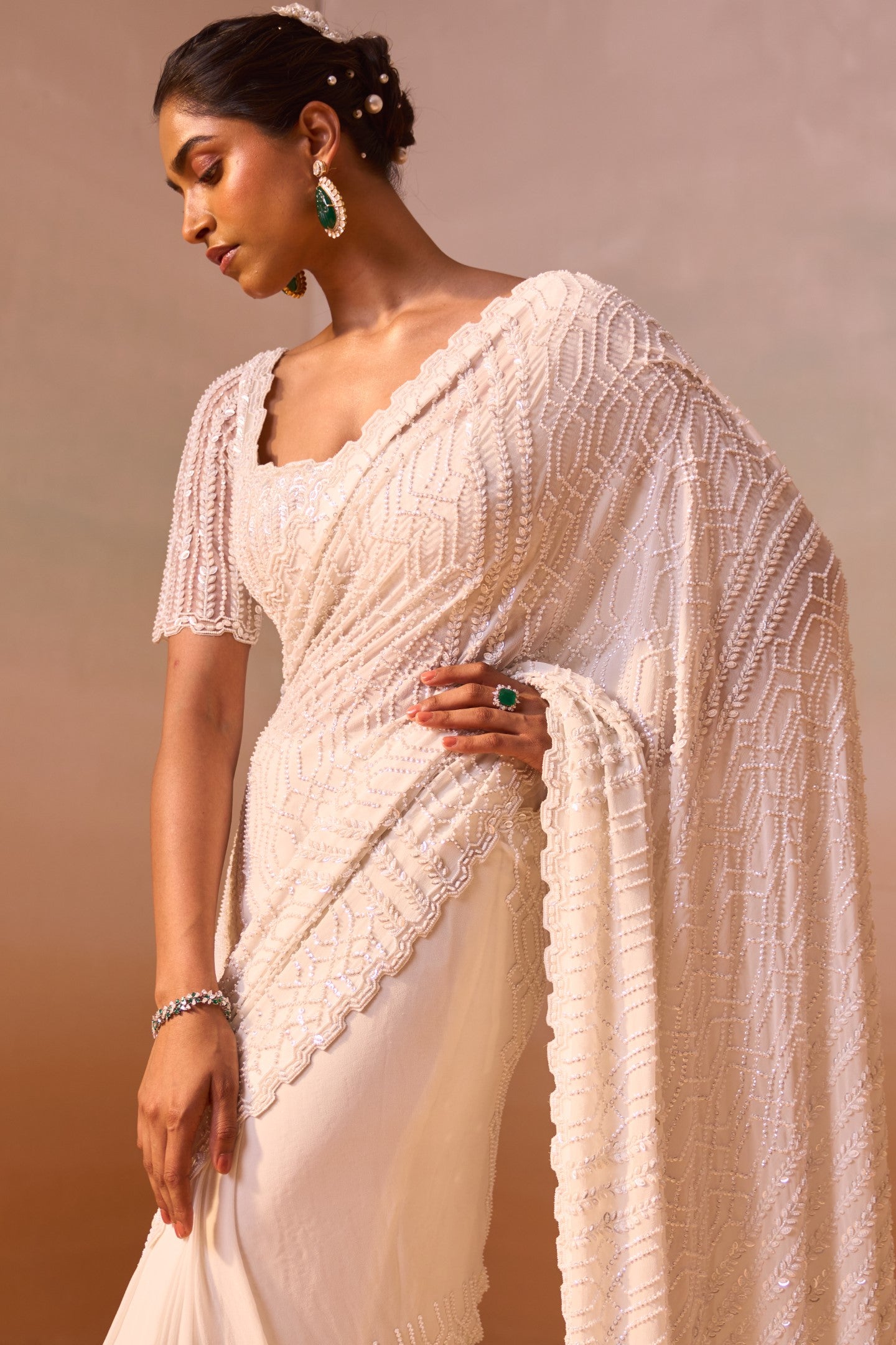 OFF WHITE SAREE SET