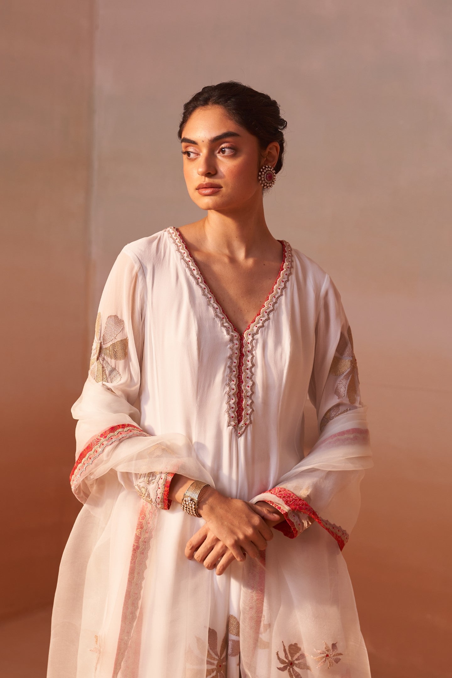 Elegant Off-White Georgette Anarkali Set with Gold Doriwork