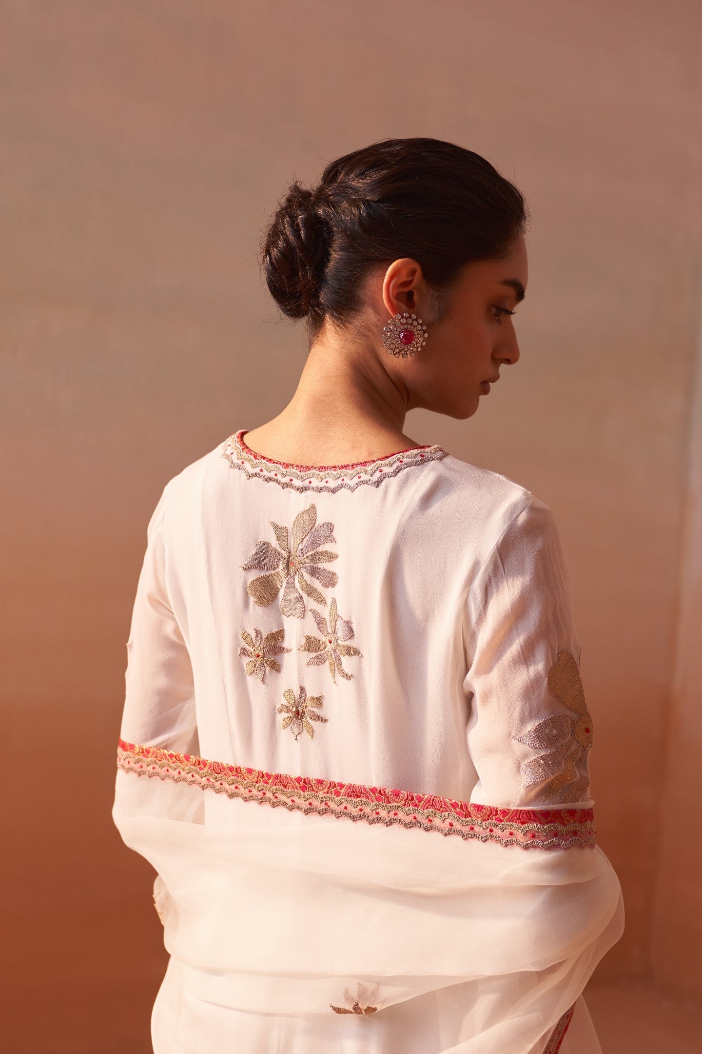 Elegant Off-White Georgette Anarkali Set with Gold Doriwork