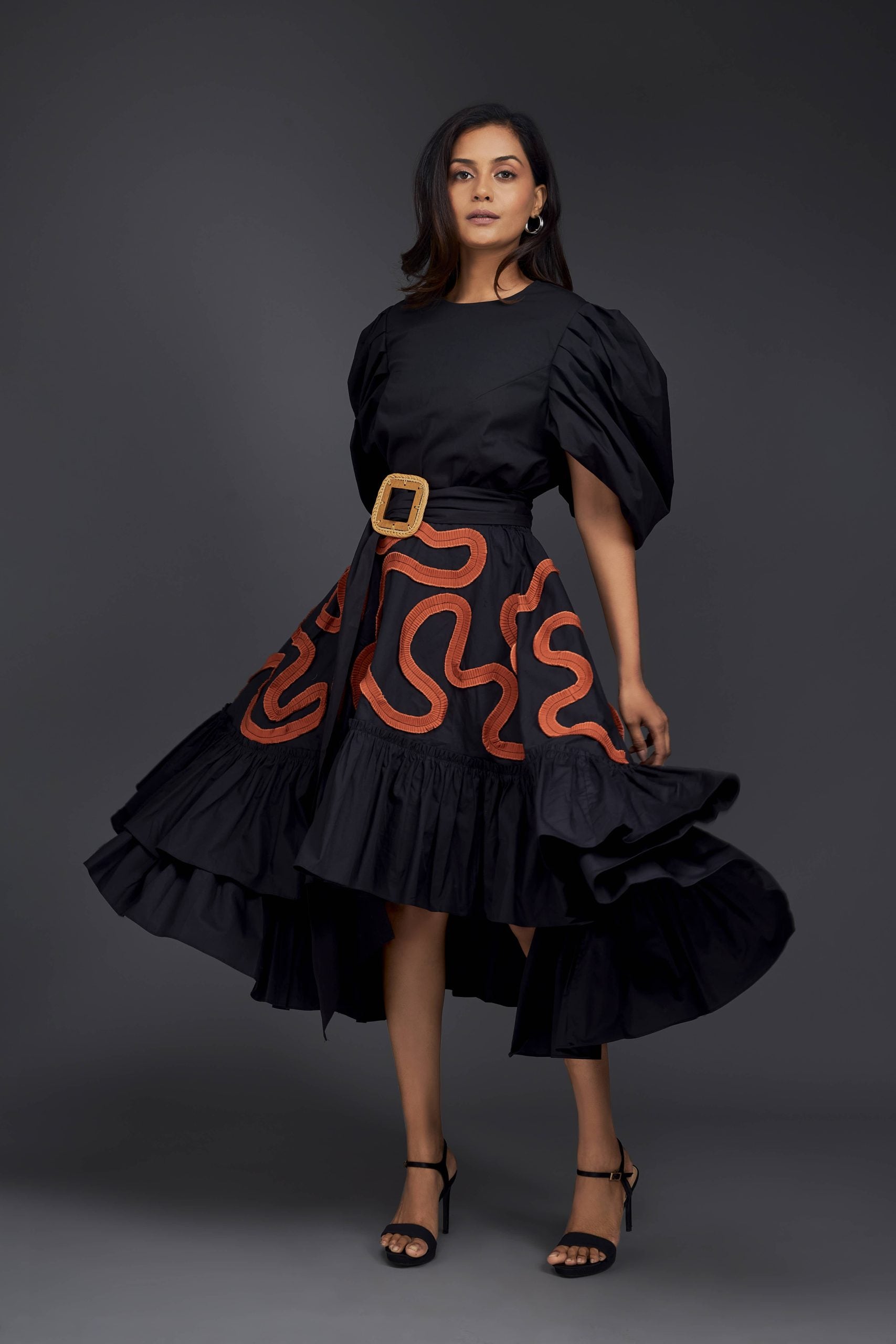CO-ORD SET WITH GATHERED BOTTOM FRILL & PLEATED FRILL DETAILING ON THE SKIRT.