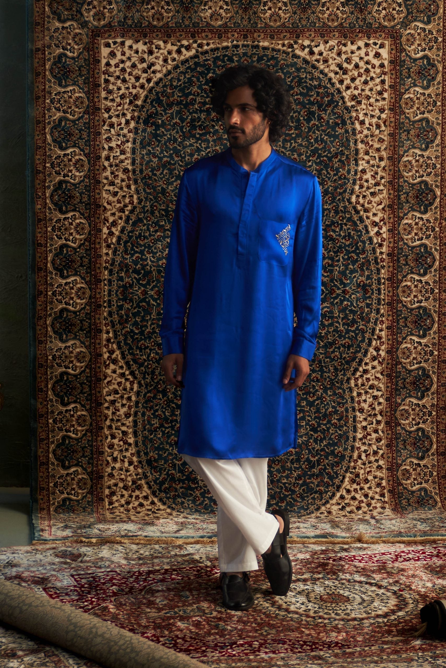 Prarambh Embroidered kurta set for men