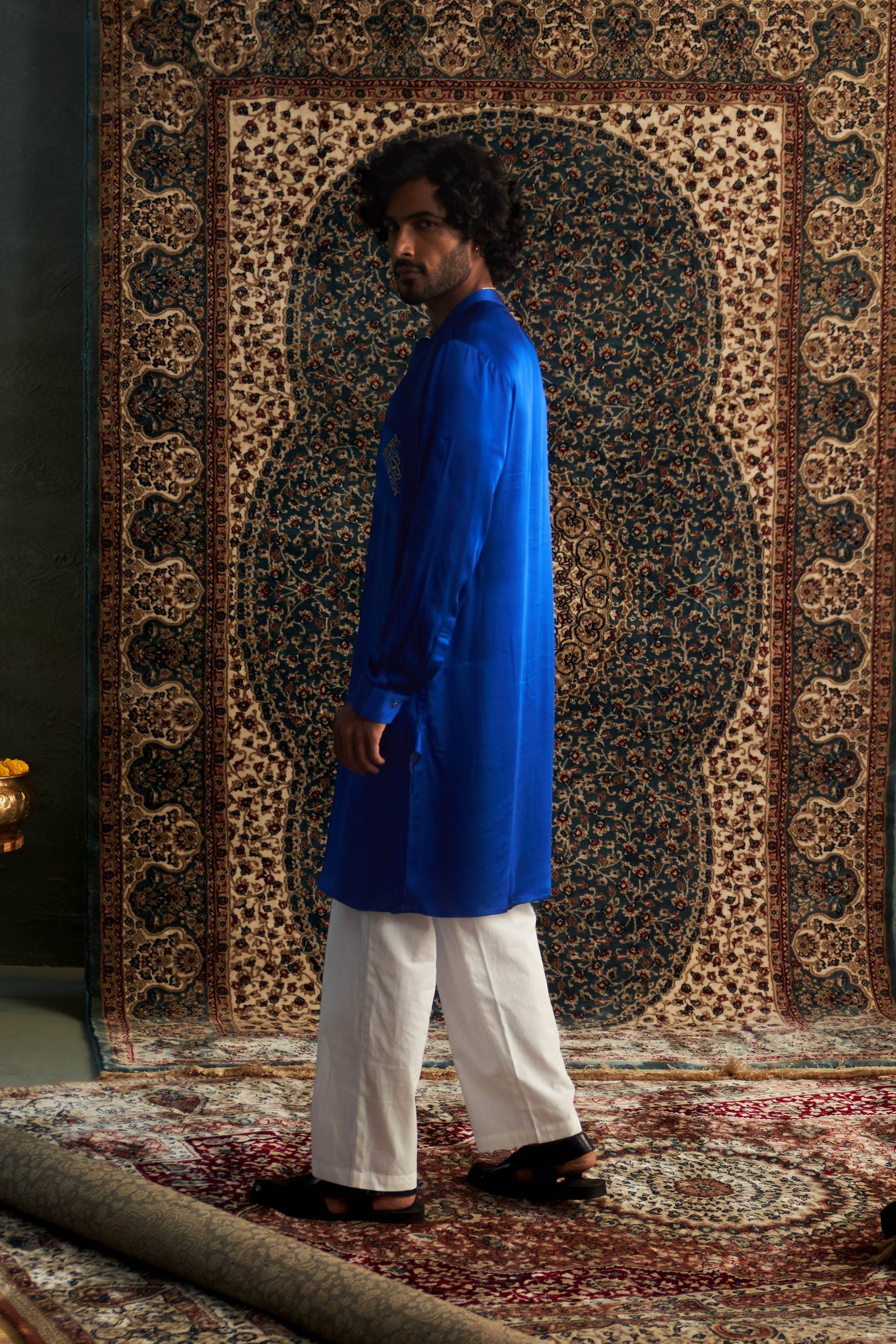 Prarambh Embroidered kurta set for men