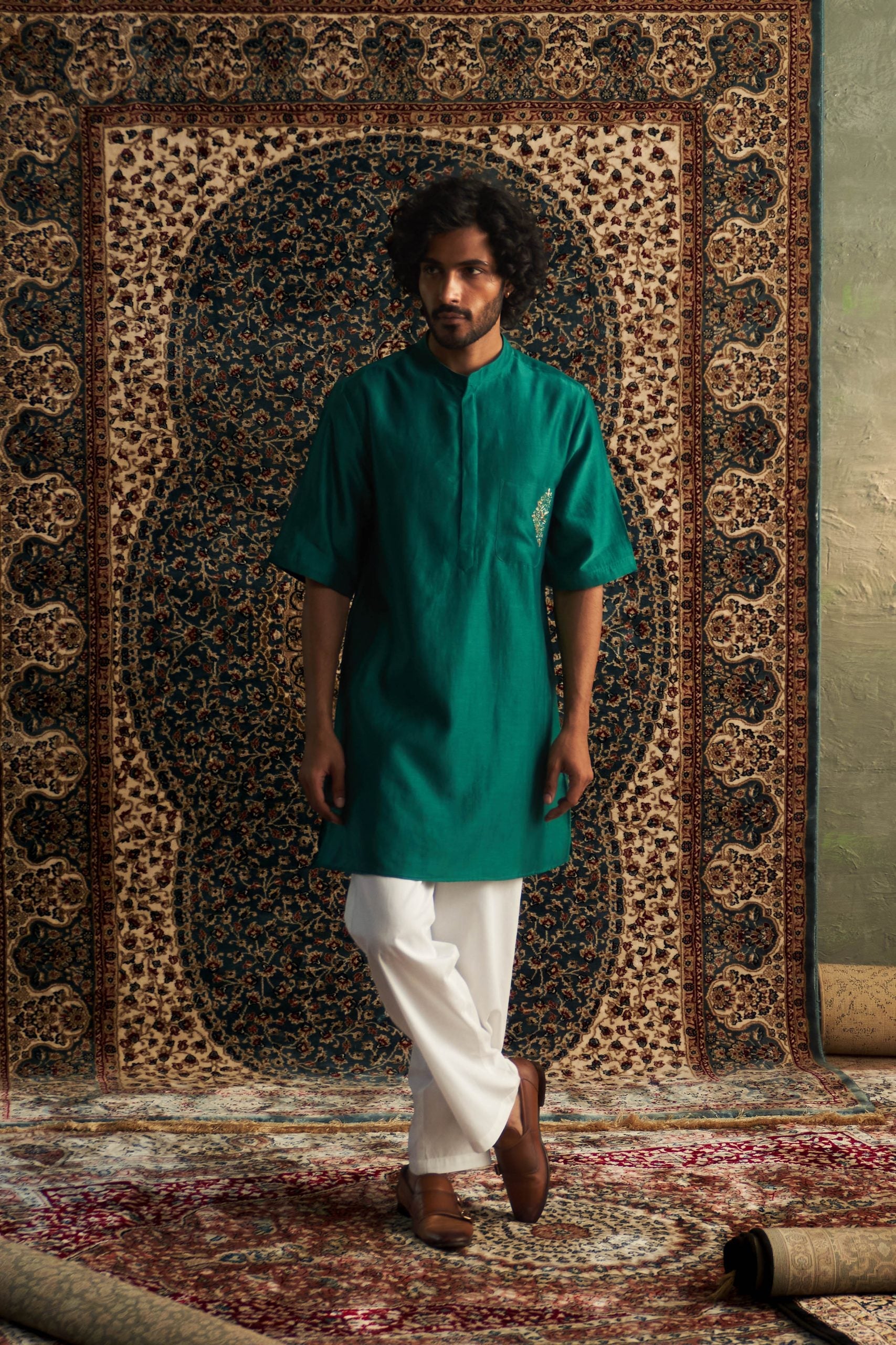 Prarambh Embroidered short sleeve kurta set for men