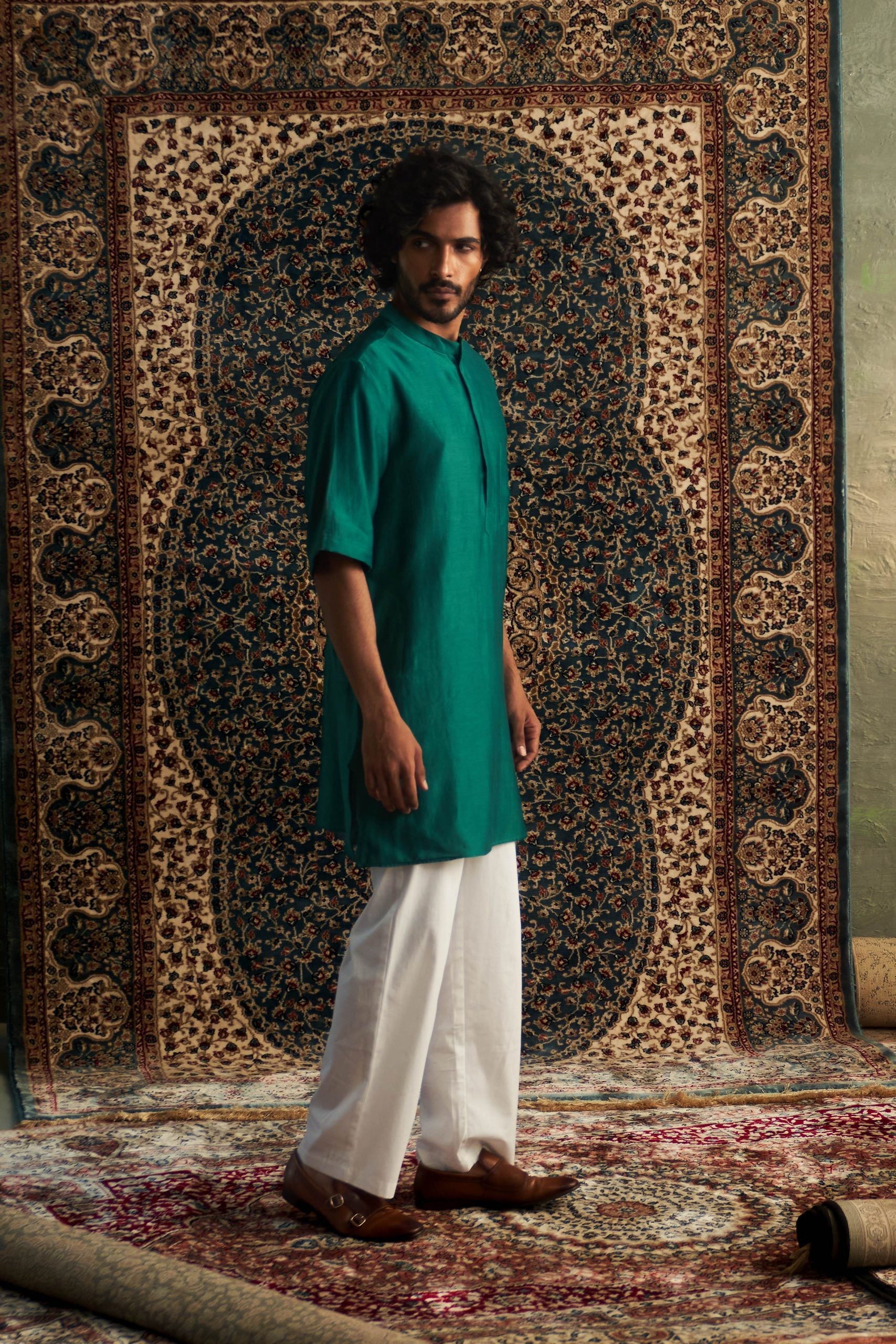 Prarambh Embroidered short sleeve kurta set for men