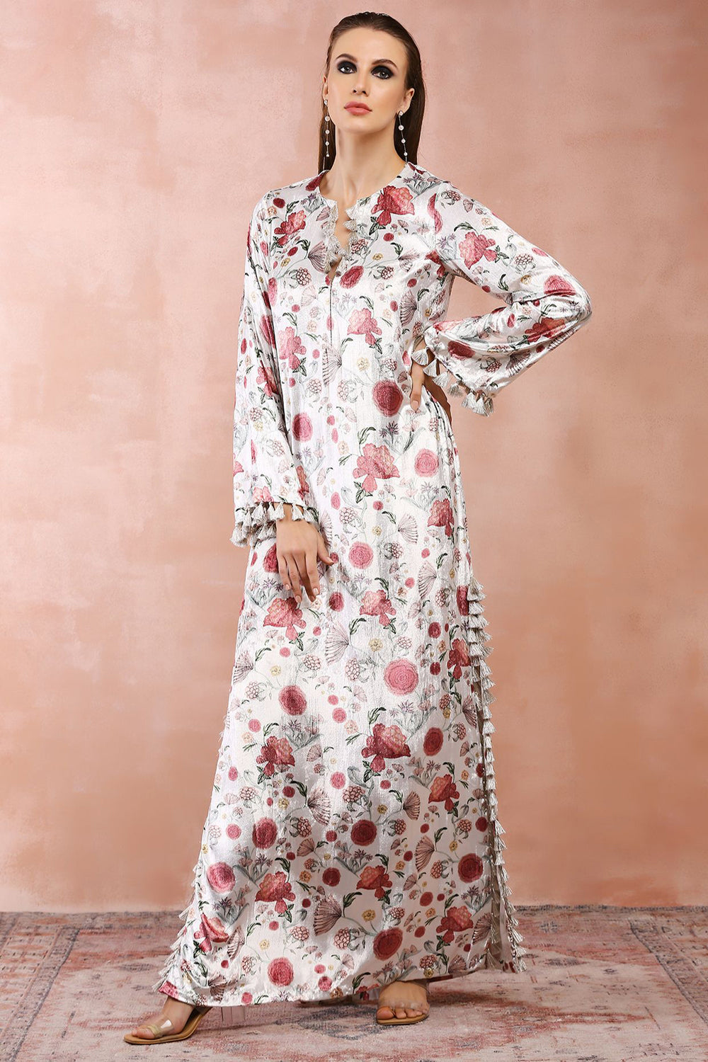 White Gulbagh Print Velvet Kaftan With Belt